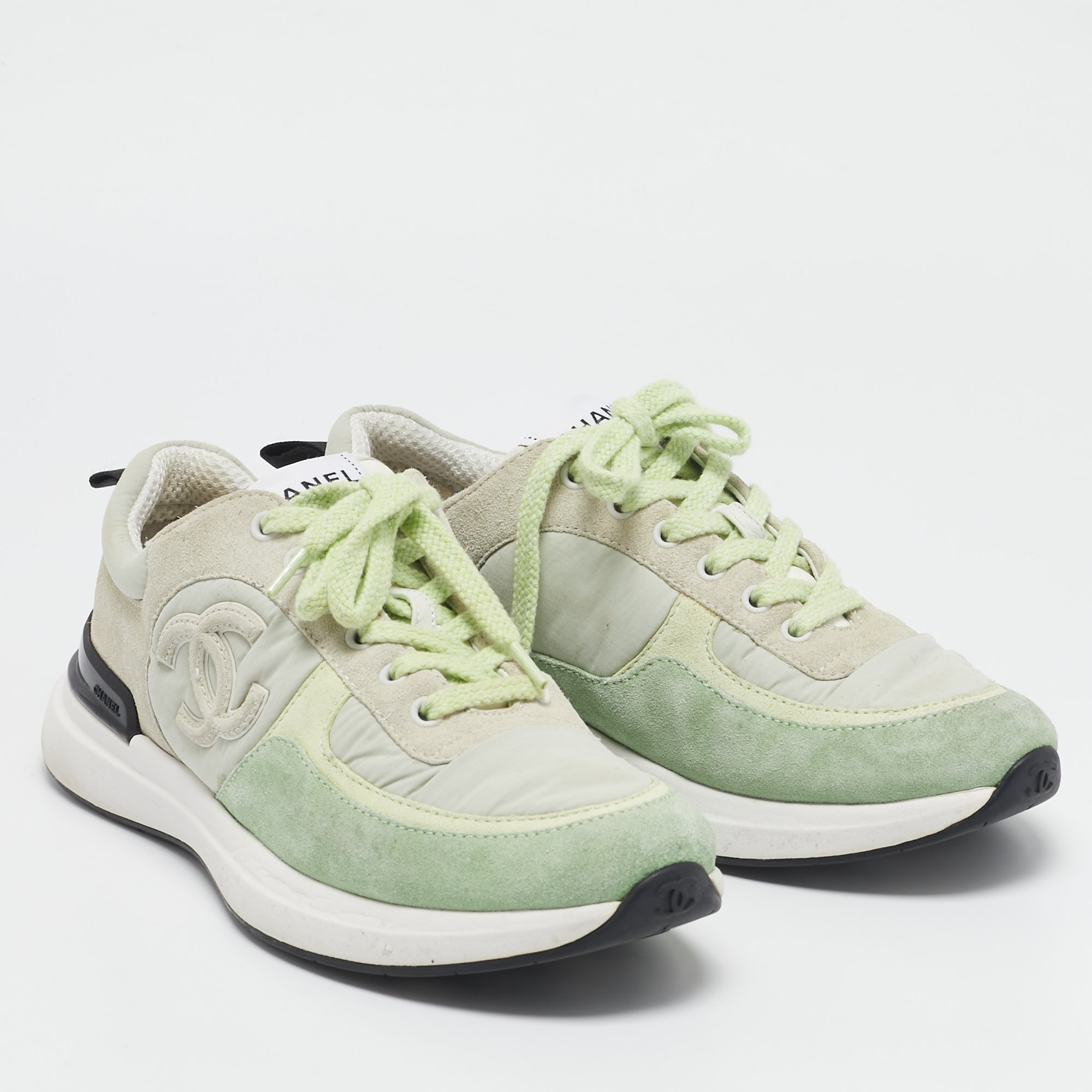 Chanel Multicolor Suede and Knit Fabric CC Low Top Sneakers Size 38.5 
