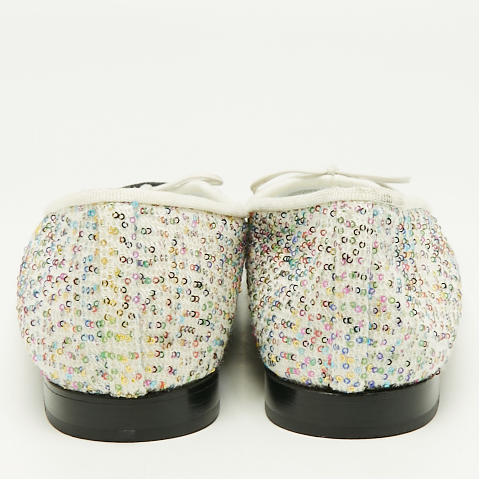 Chanel White/Black Canvas and Sequins CC Ballet Flats Size 40 