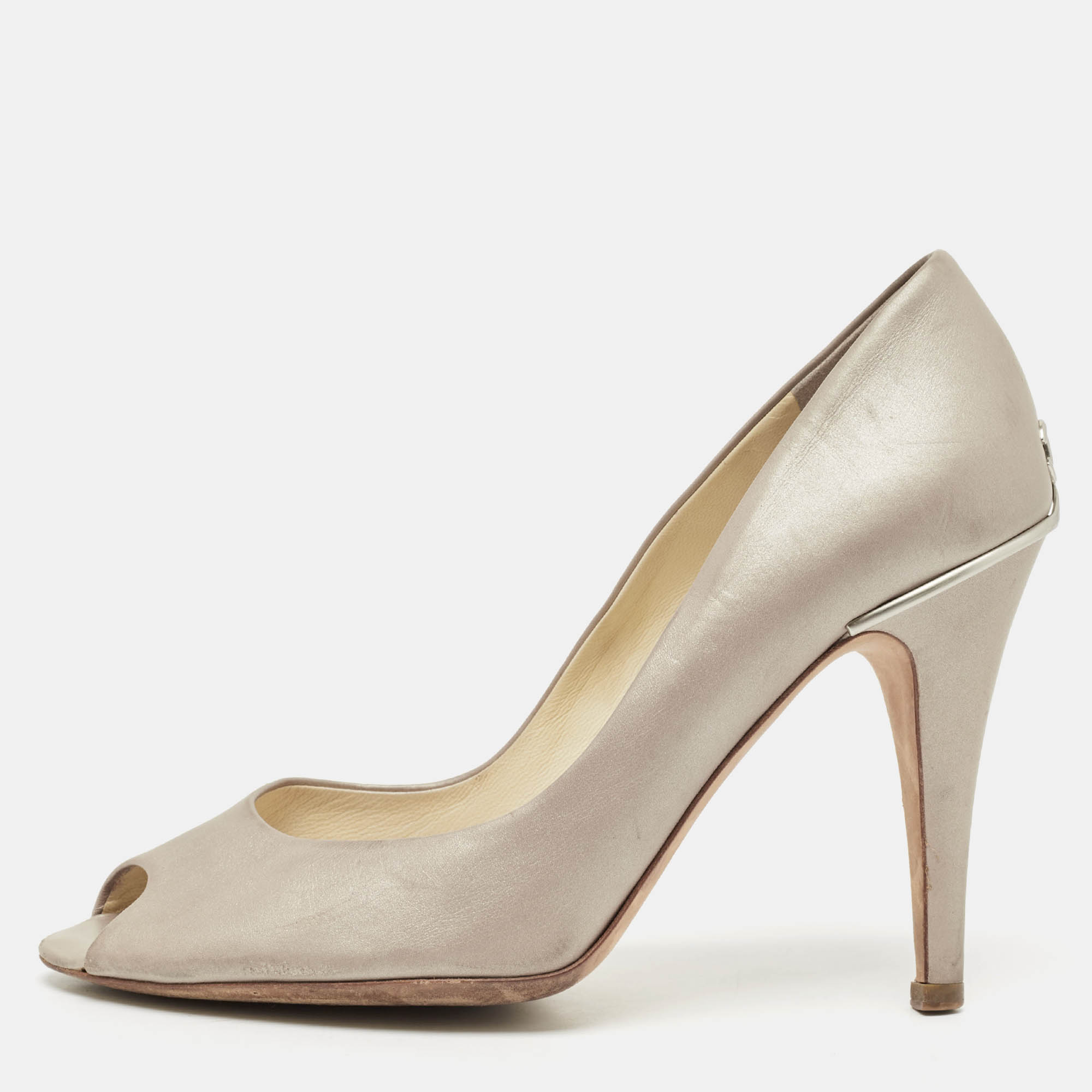 

Chanel Grey Leather CC Peep Toe Pumps Size