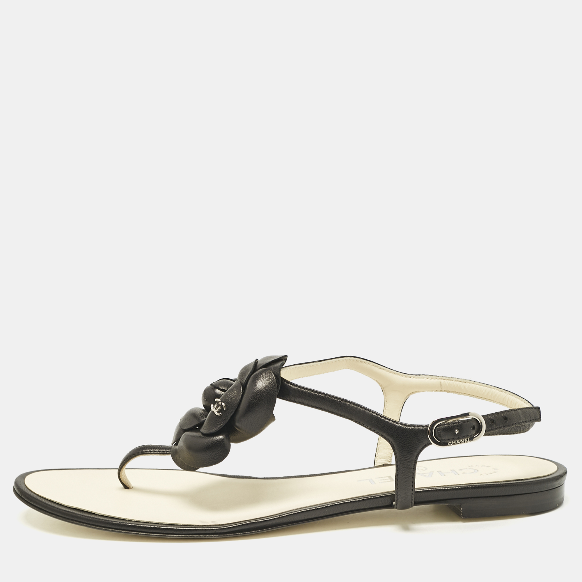 

Chanel Black Leather CC Camelia Thong Flat Sandals Size