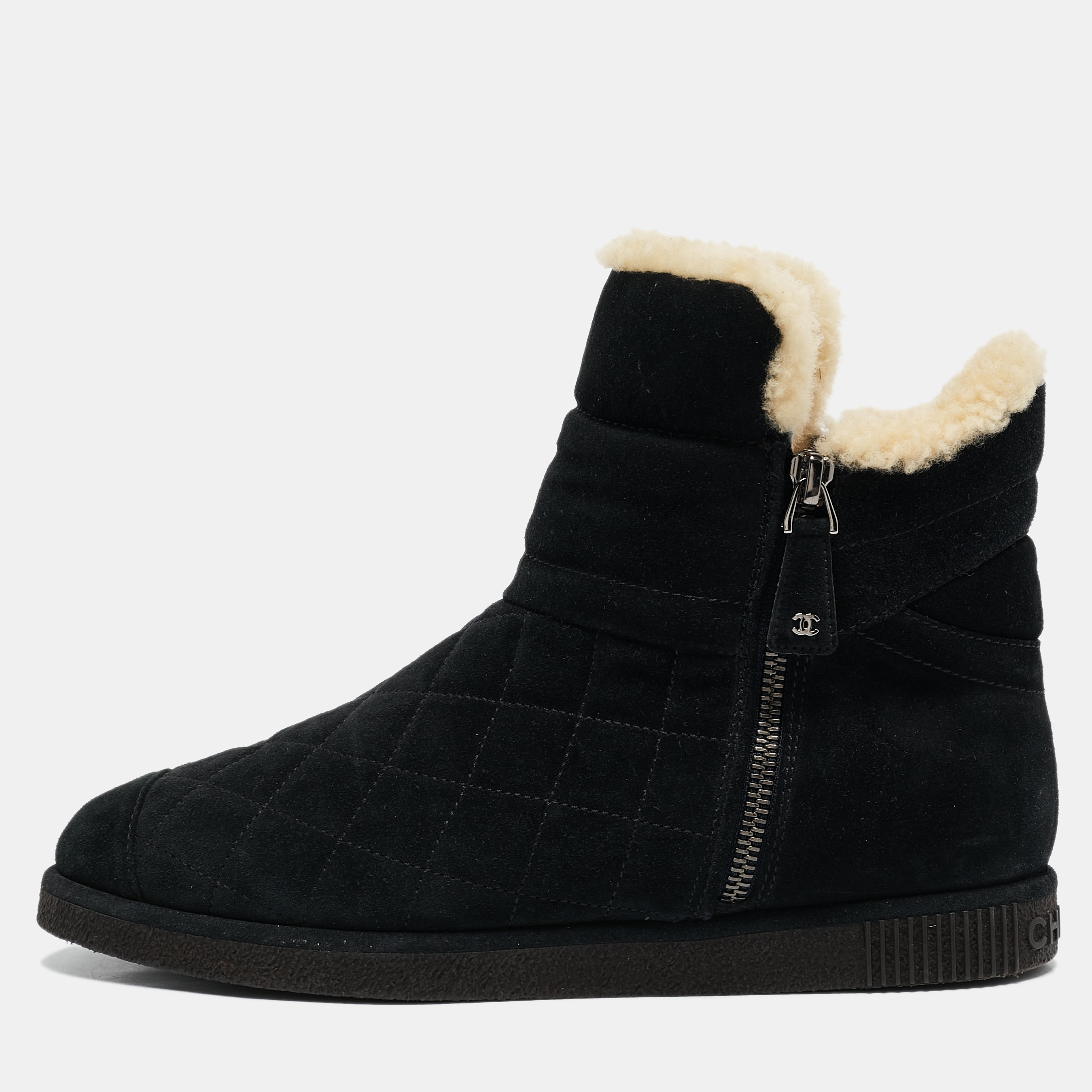 

Chanel Black Suede and Shearling Ankle Boots Size