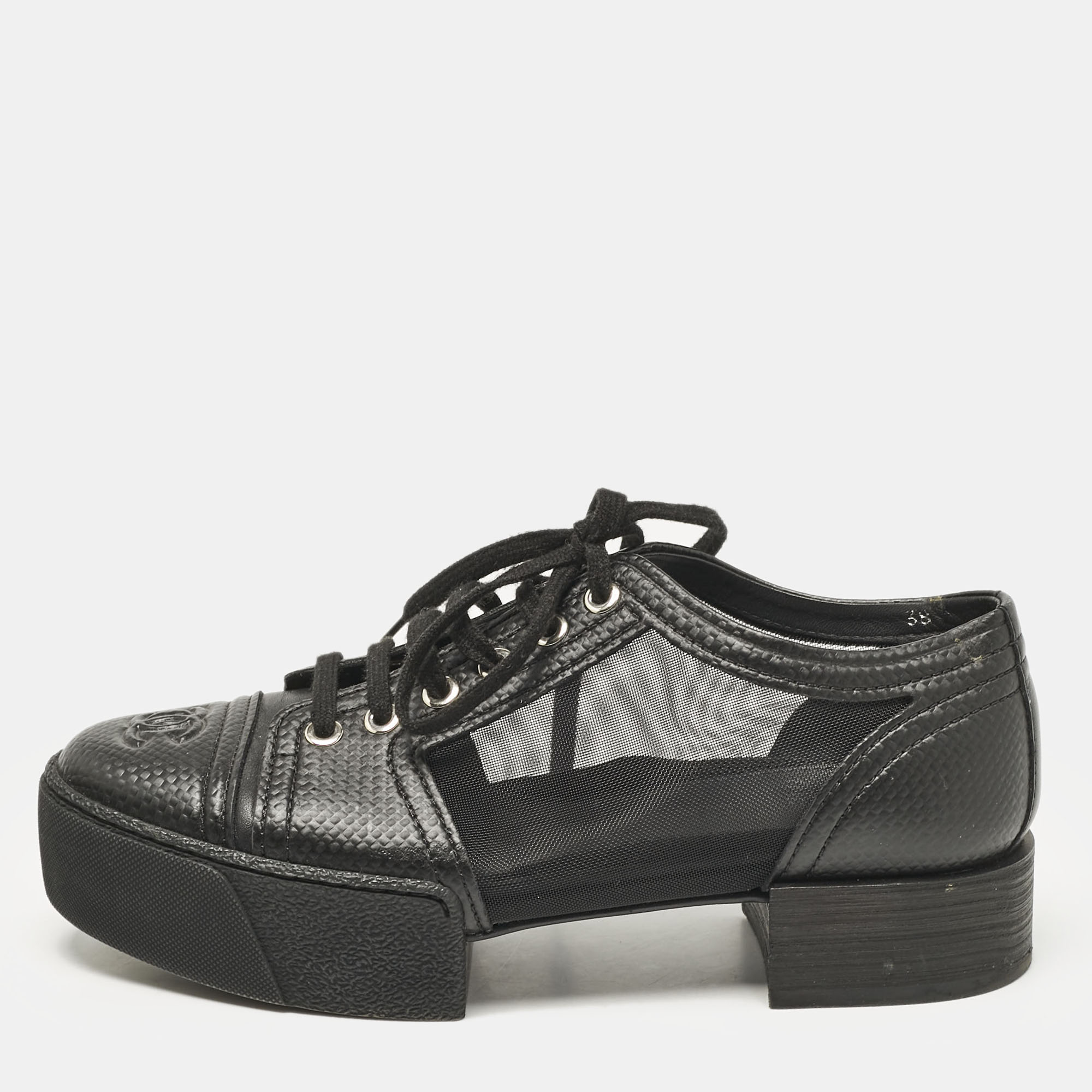 

Chanel Black Leather and Mesh Platform Low Top Sneakers Size