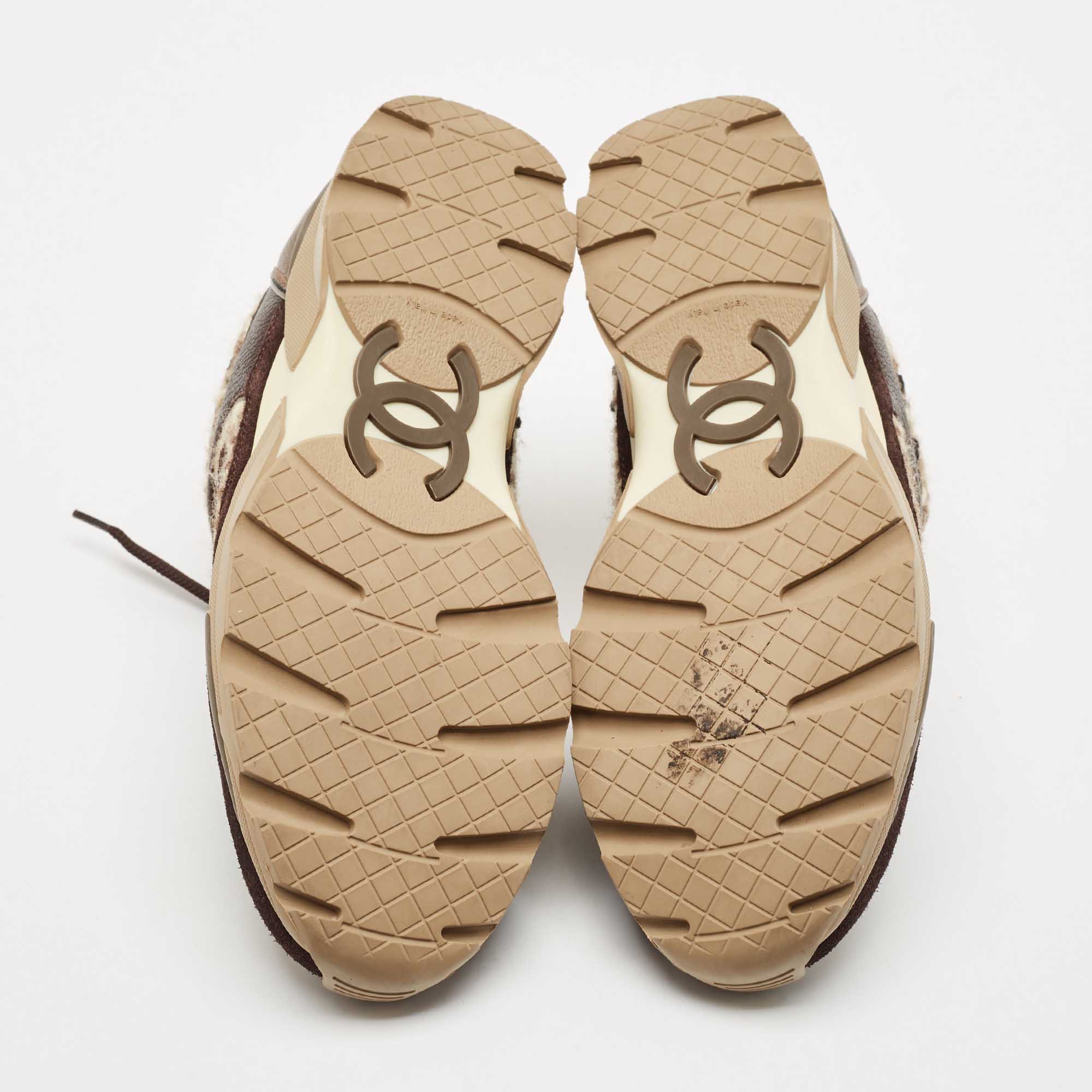Chanel Dark Brown/Beige Suede and Tweed Low Top Sneakers Size 38.5 