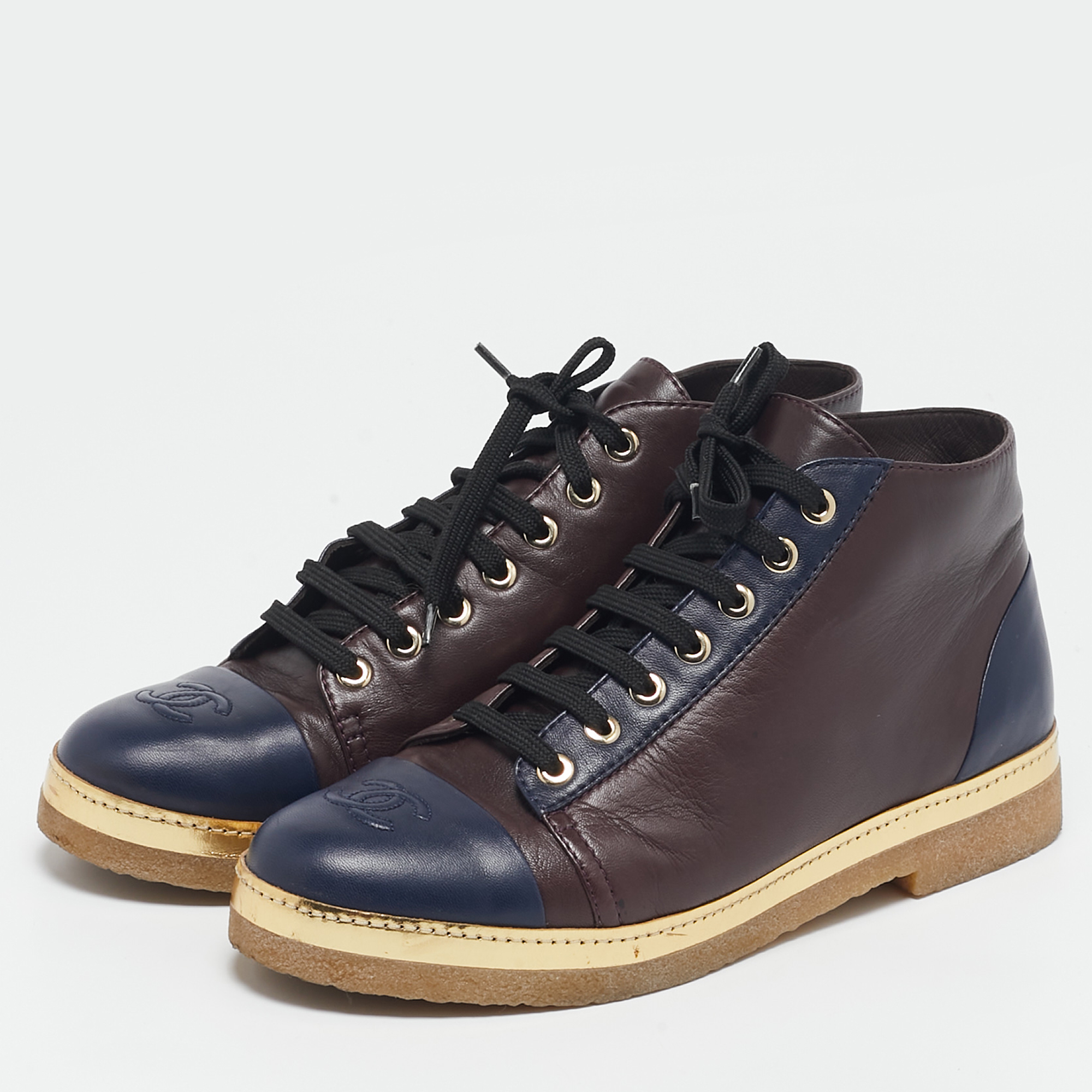 Chanel Blue/Brown Leather CC Cap Toe Ankle Length Boots Size 38.5 
