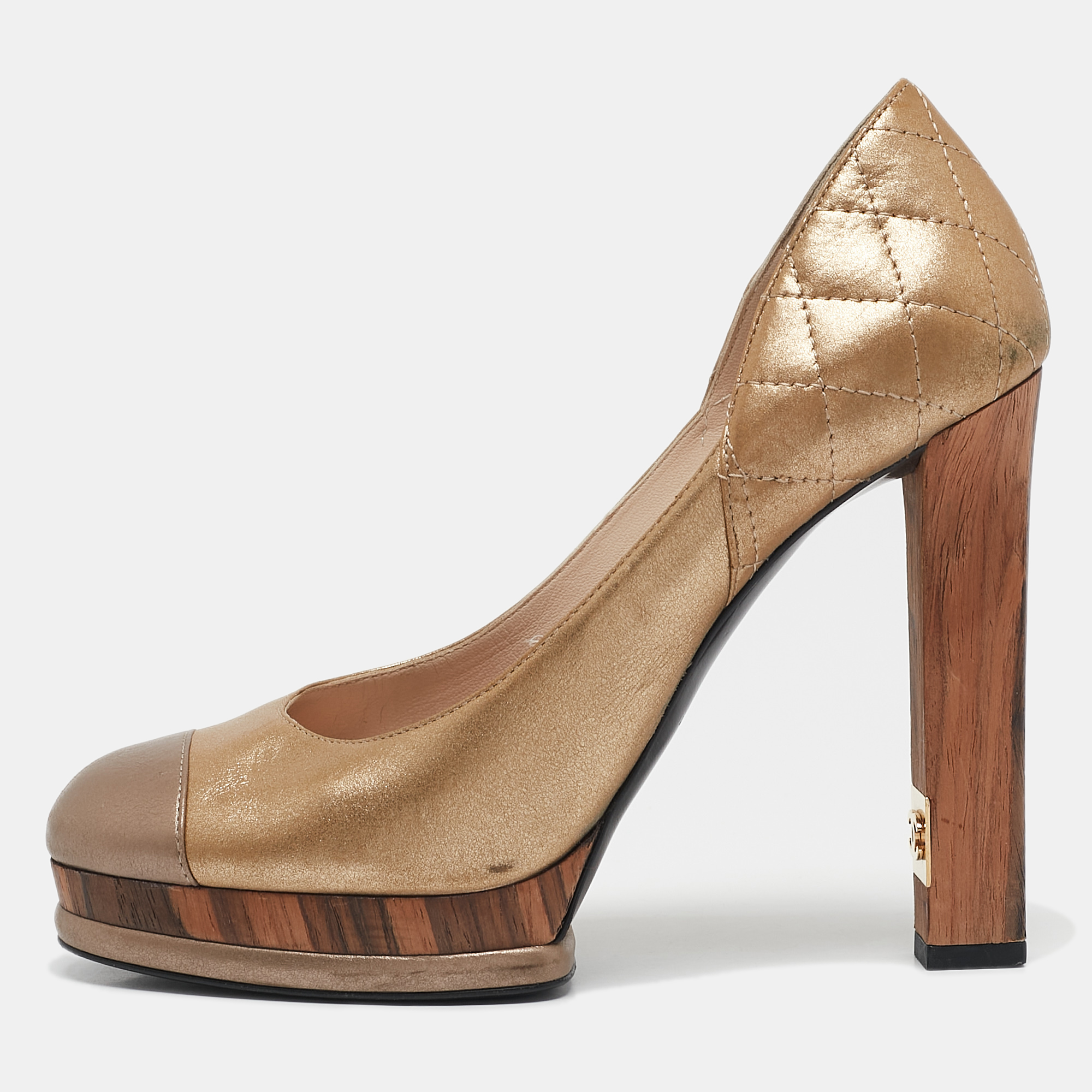 

Chanel Metallic Gold/Bronze Quilted Leather CC Platform Pumps Size