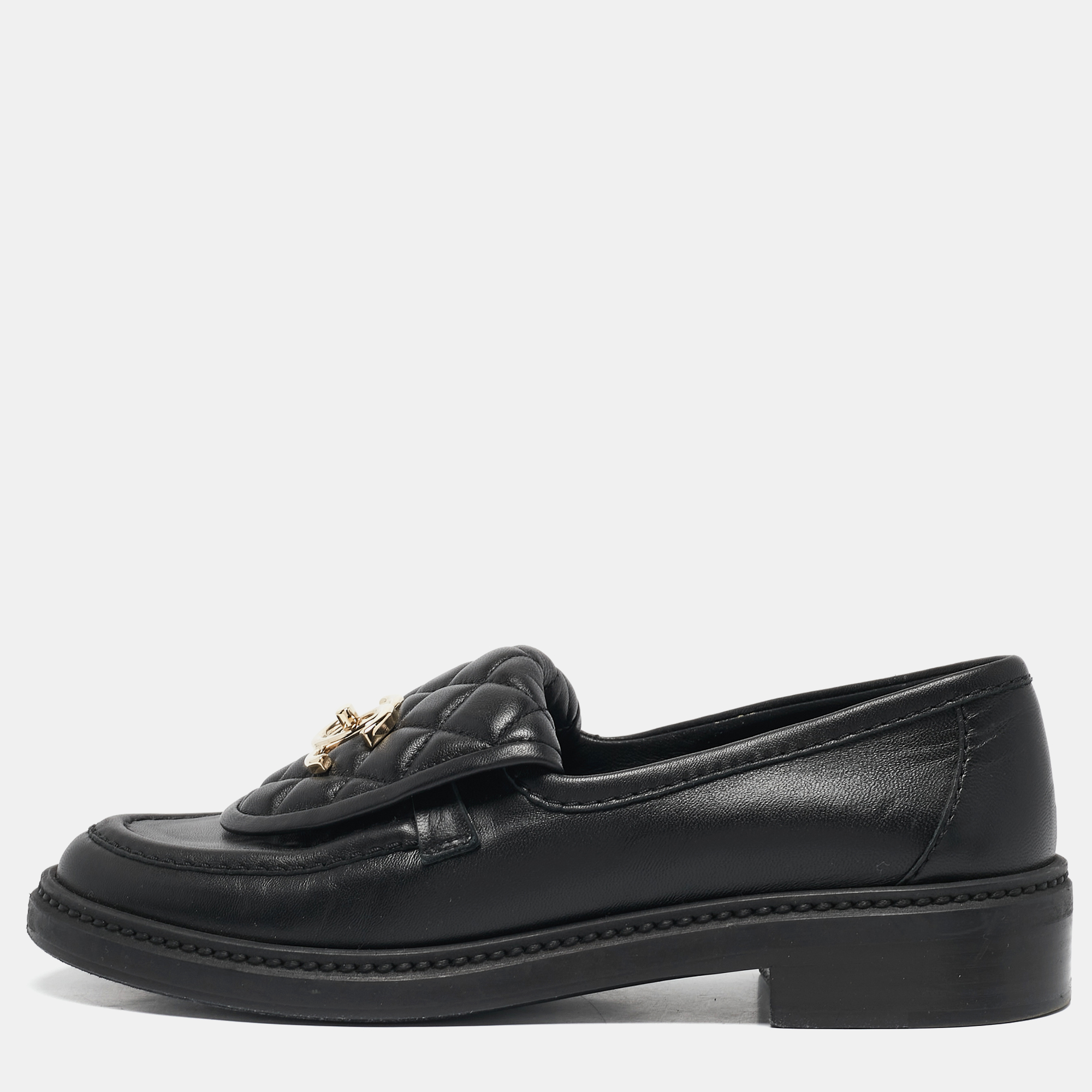 

Chanel Black Quilted Leather CC Turnlock Loafers Size