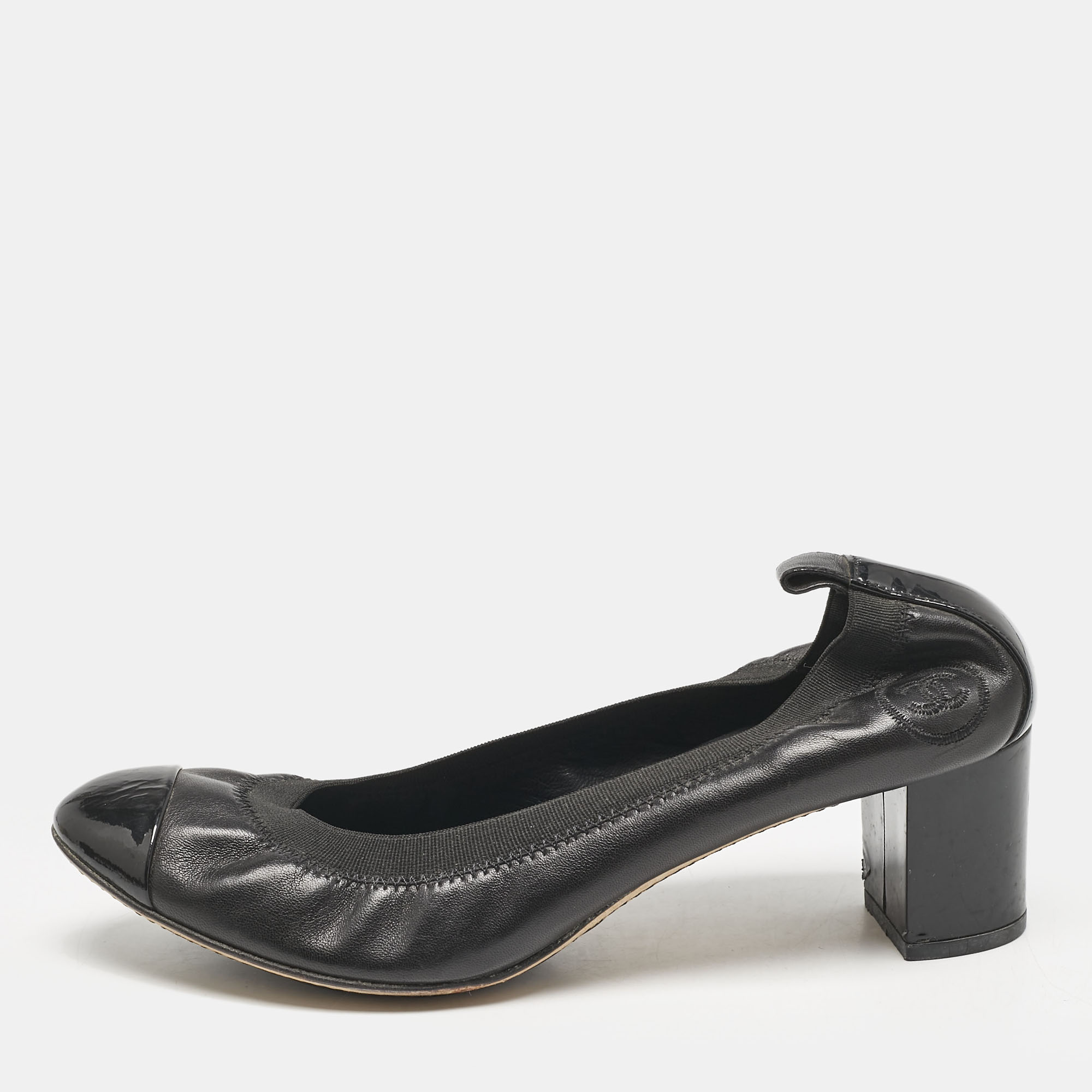 

Chanel Black Leather Cap Toe Scrunch Block Heel Pumps Size