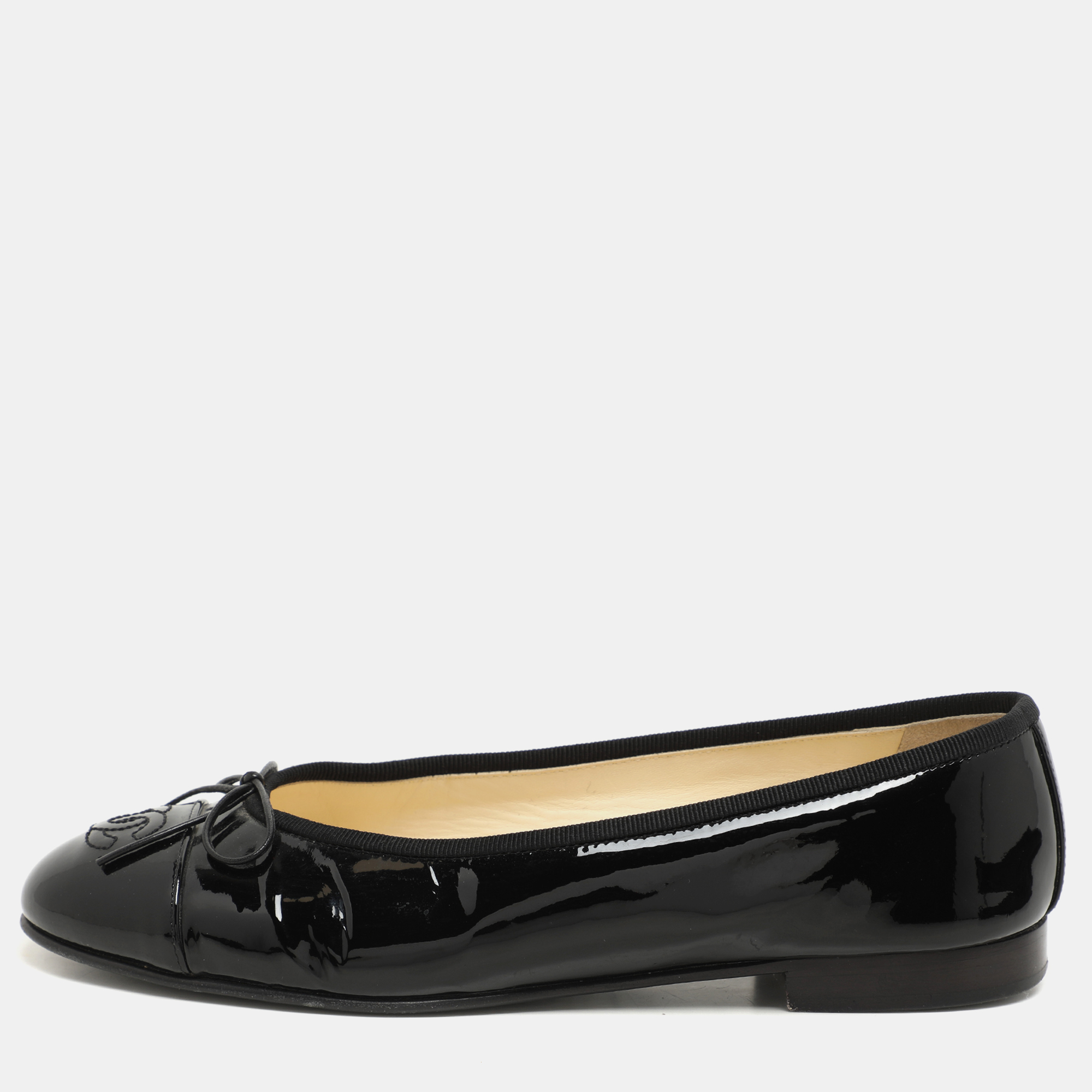 

Chanel Black Patent Leather CC Cap Toe Bow Ballet Flats Size 36.5