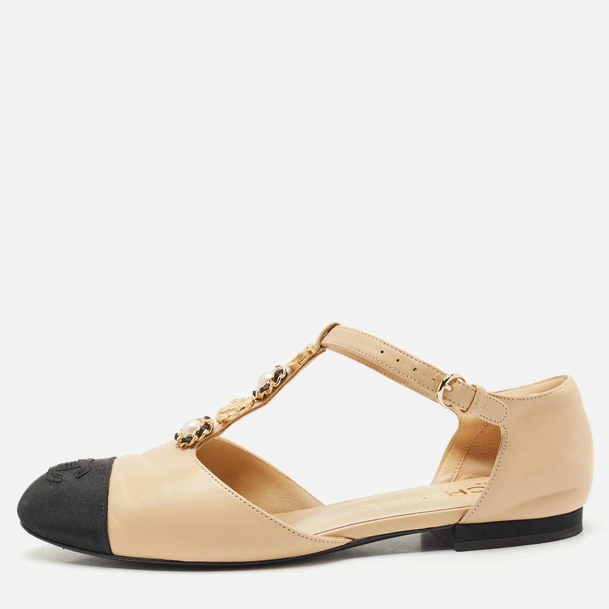 

Chanel Beige/Black Canvas and Leather Interlocking CC Logo Ballet Flats Size
