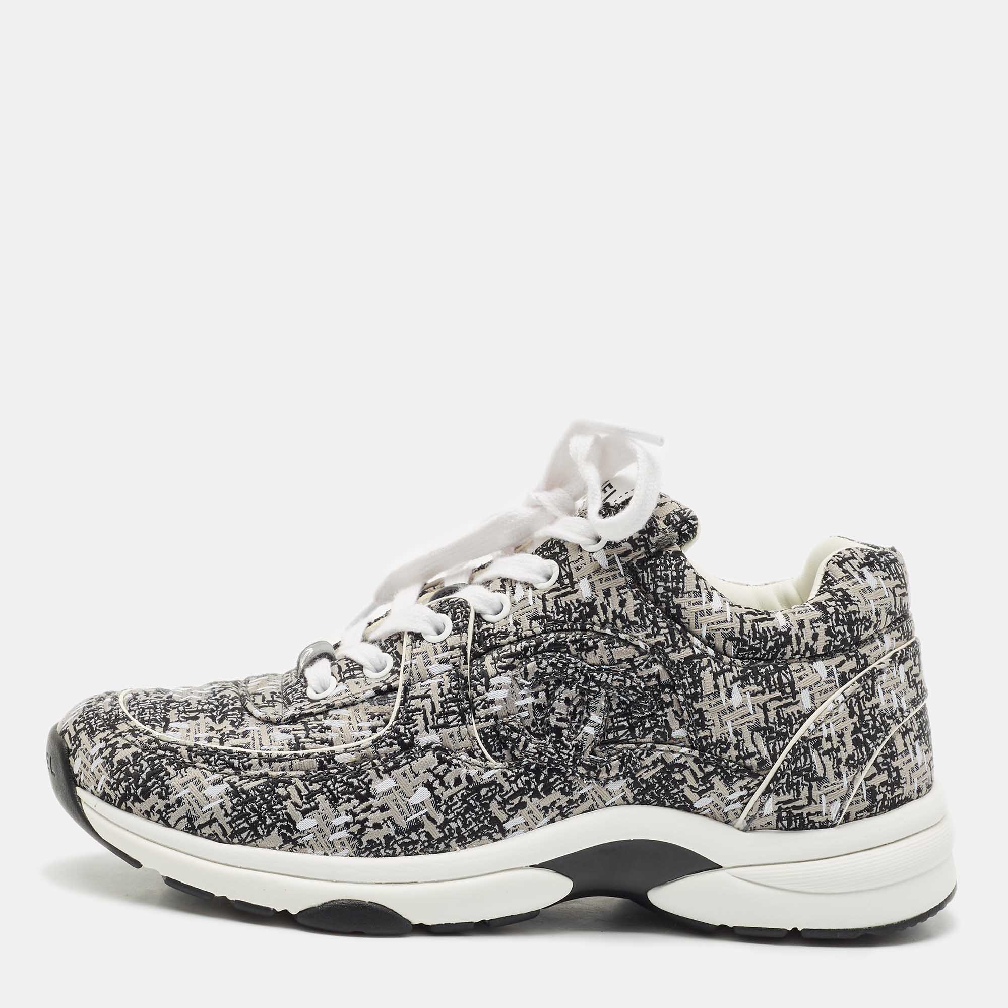 

Chanel Grey/White Fabric Lace Up Sneakers Size