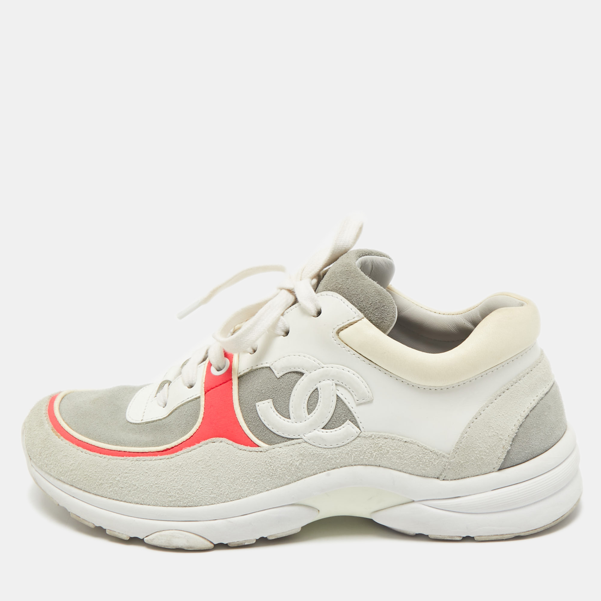 

Chanel Multicolor Leather and Suede Low Top Sneakers Size