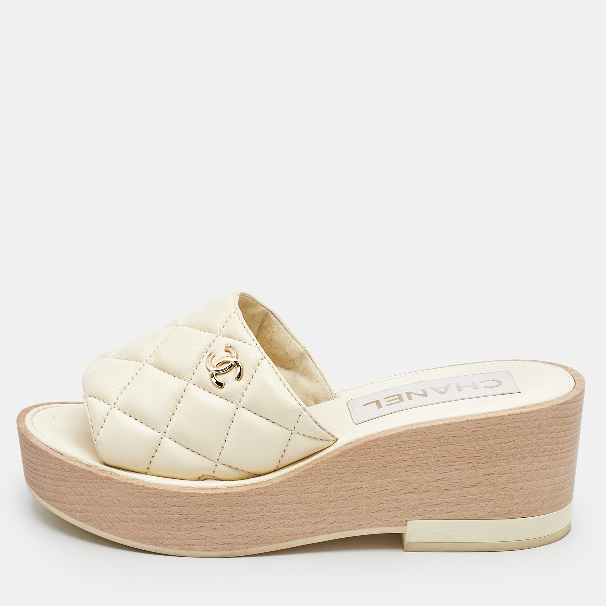 

Chanel Cream Quilted Leather CC Platform Sandals Size
