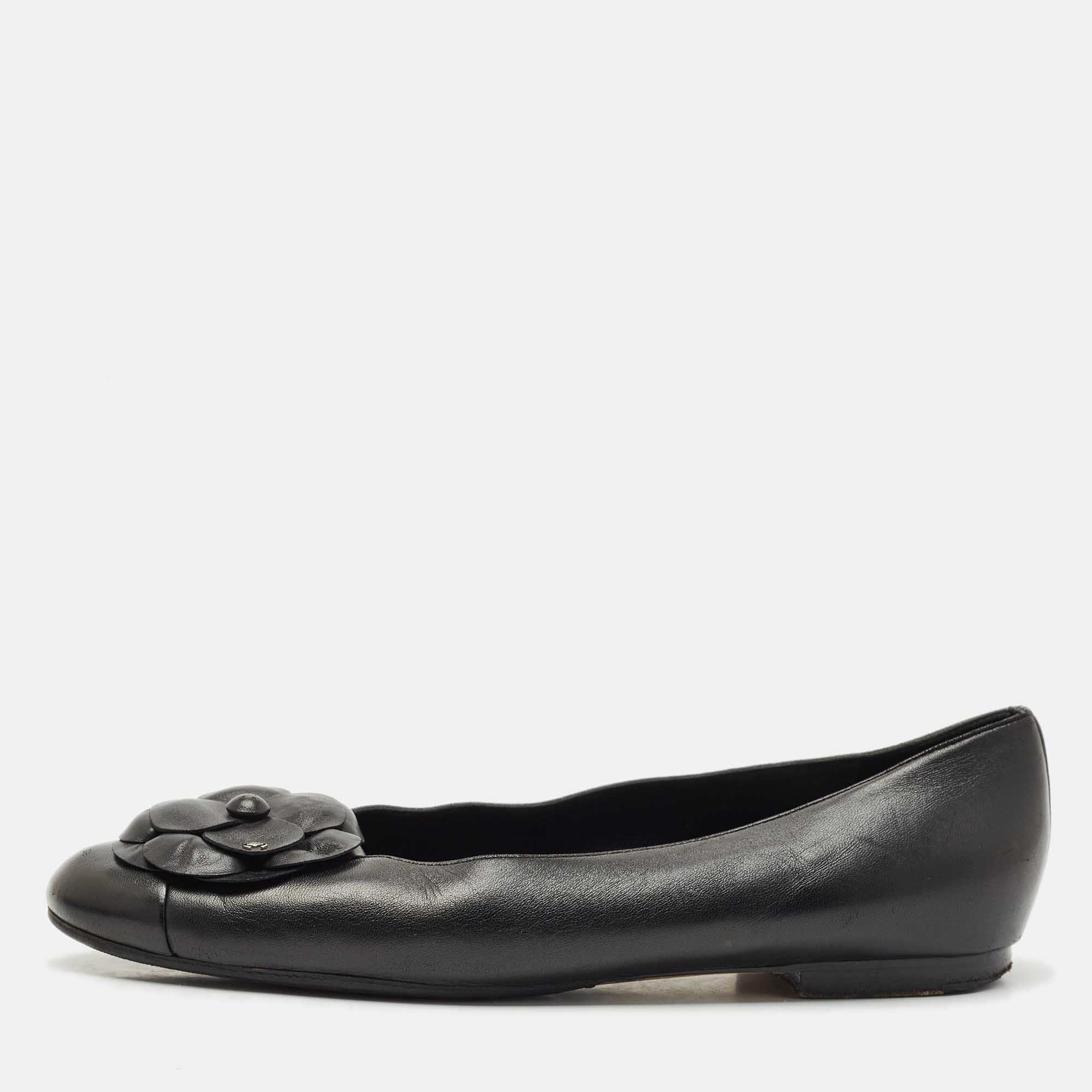 

Chanel Black Leather CC Camellia Ballet Flats Size