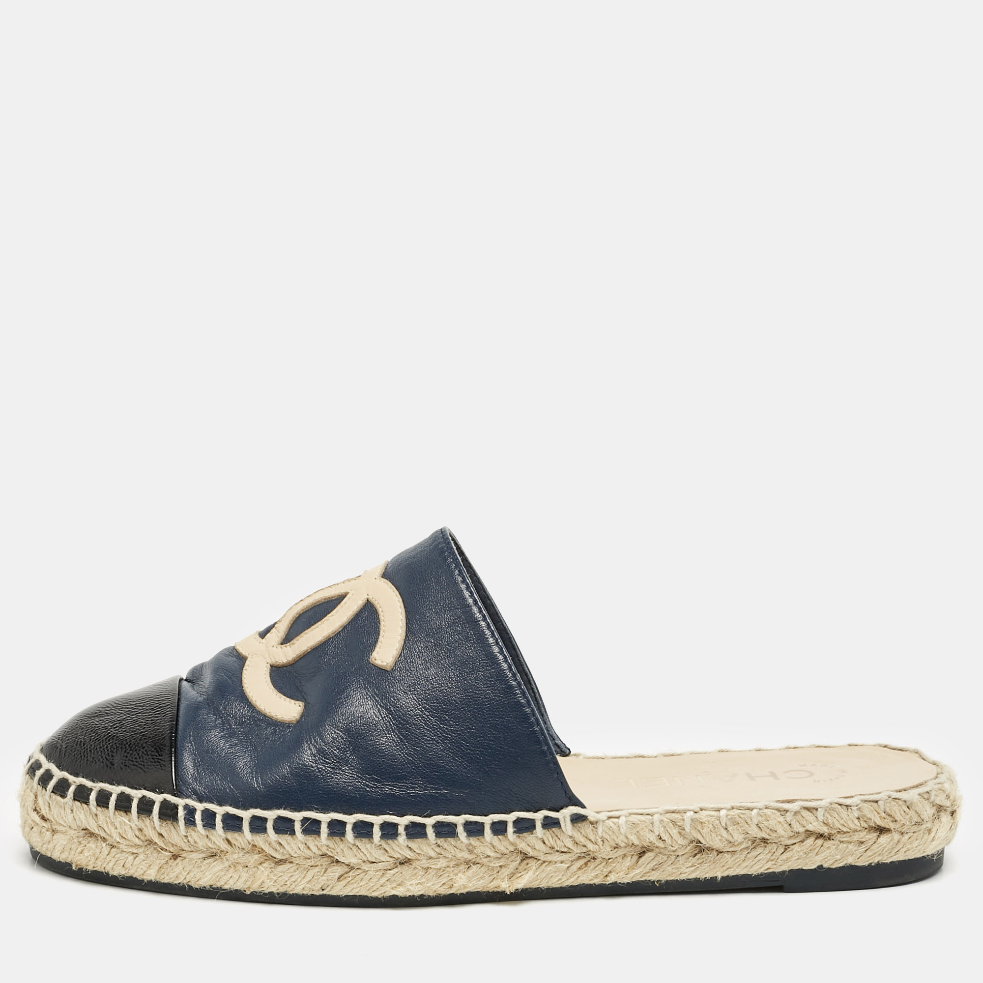

Chanel Multicolor Leather CC Espadrille Mules Size
