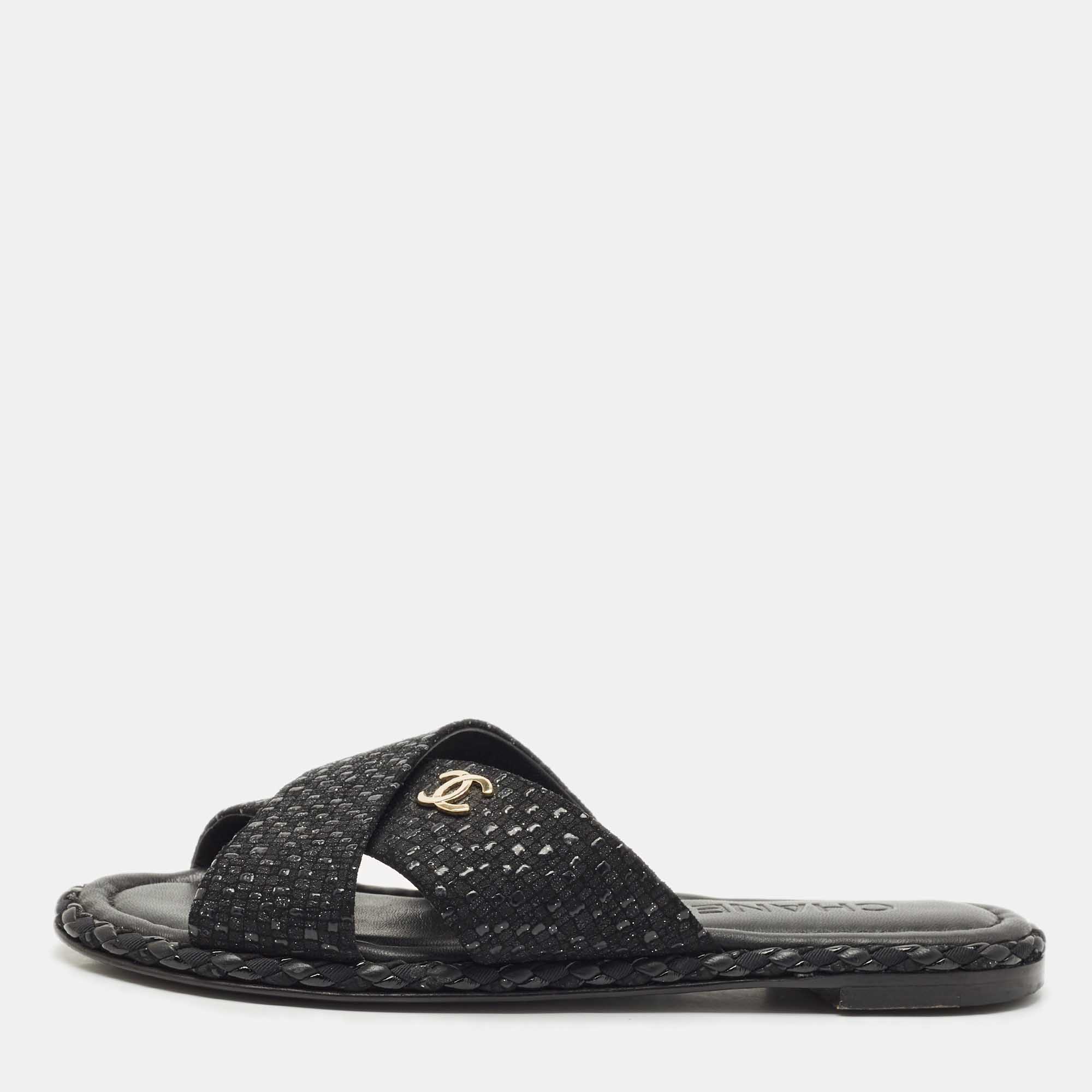 Pre-owned Chanel Black Glitter Fabric Crisscross Cc Flat Slide Flats Size 35