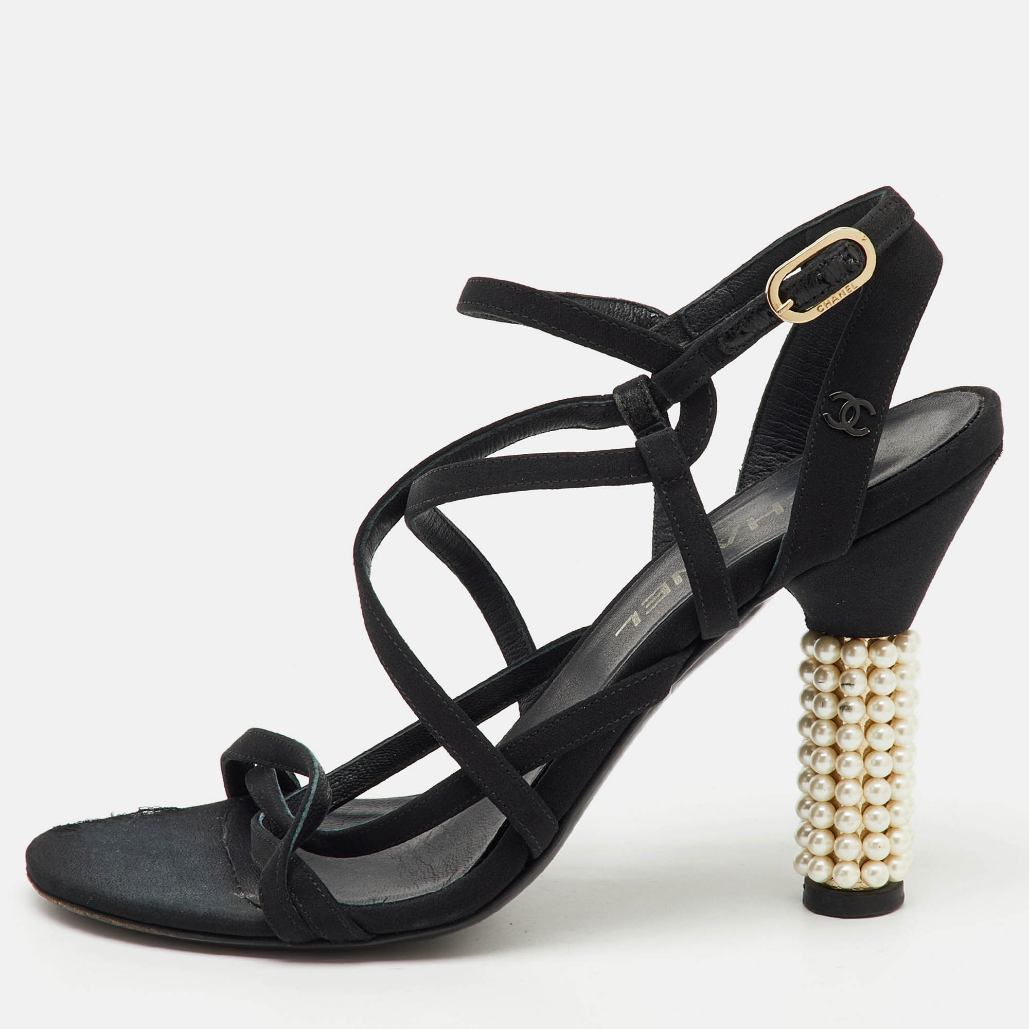 

Chanel Black Fabric CC Criss Cross Strappy Sandals Size