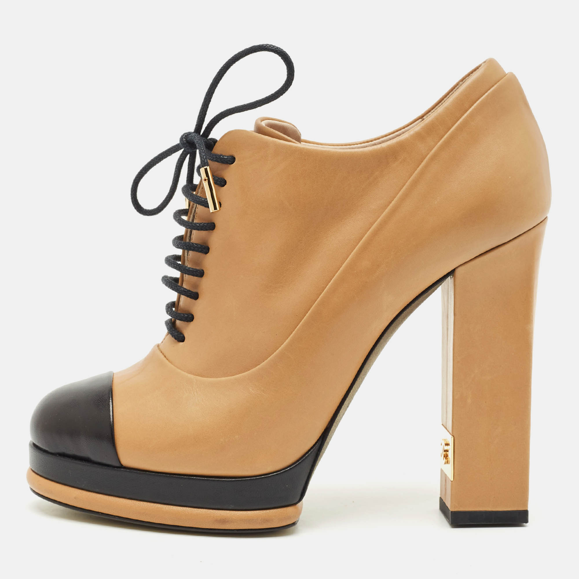 

Chanel Beige/Black Leather Cap Toe Platform Ankle Boots Size