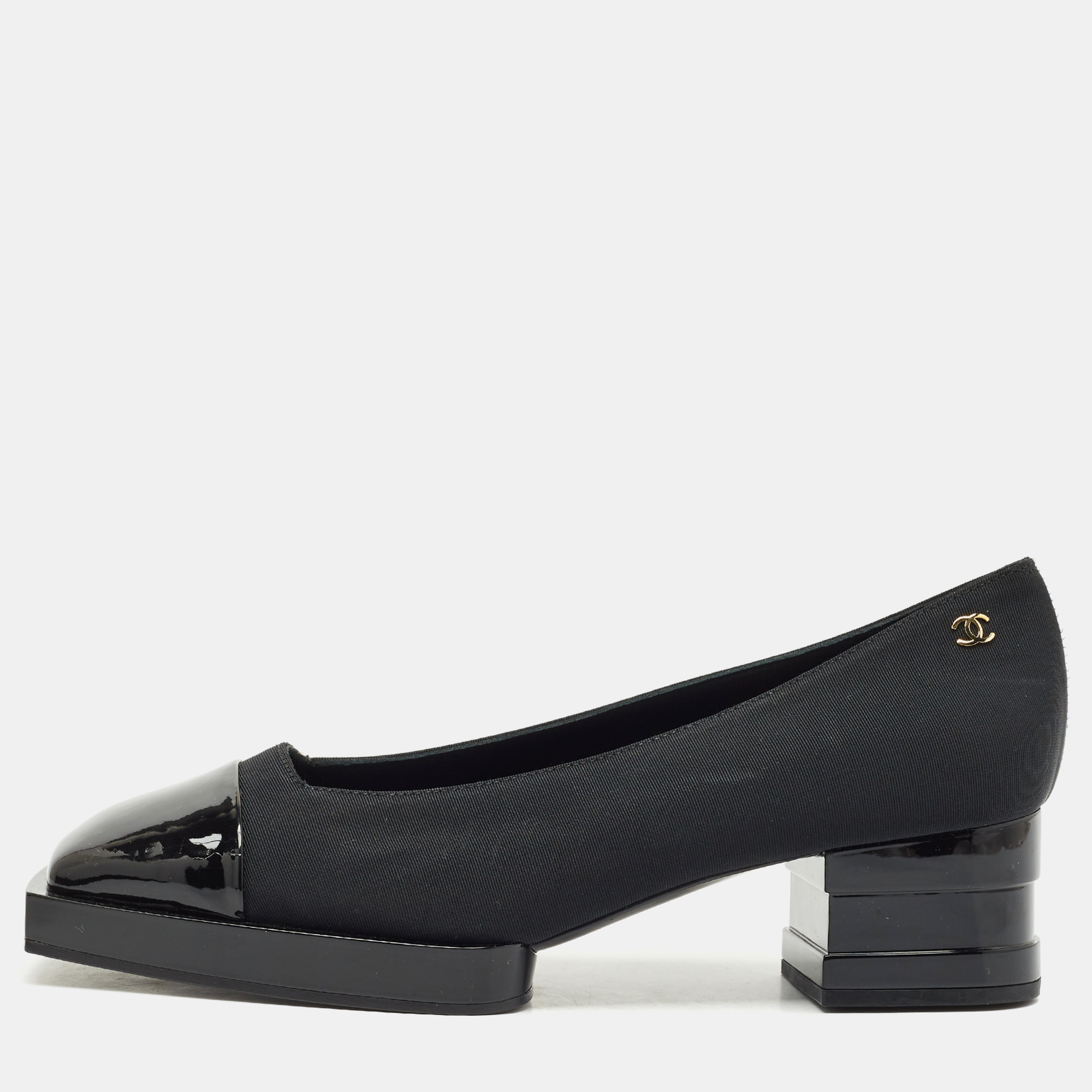 

Chanel Black Patent Leather and Canvas Square Cap Toe CC Block Heel Pumps Size