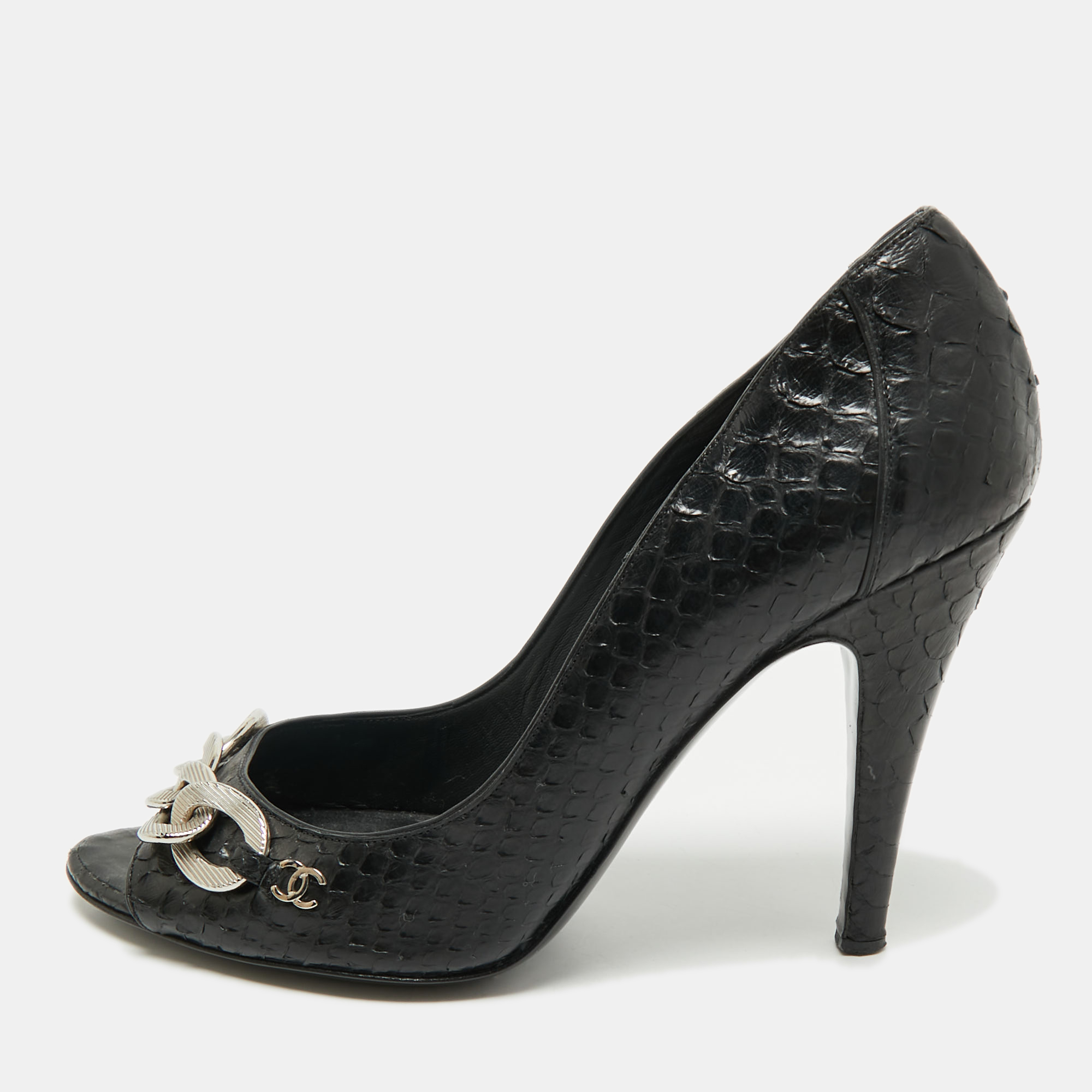

Chanel Black Python CC Chain Link Detail Open Toe Pumps Size