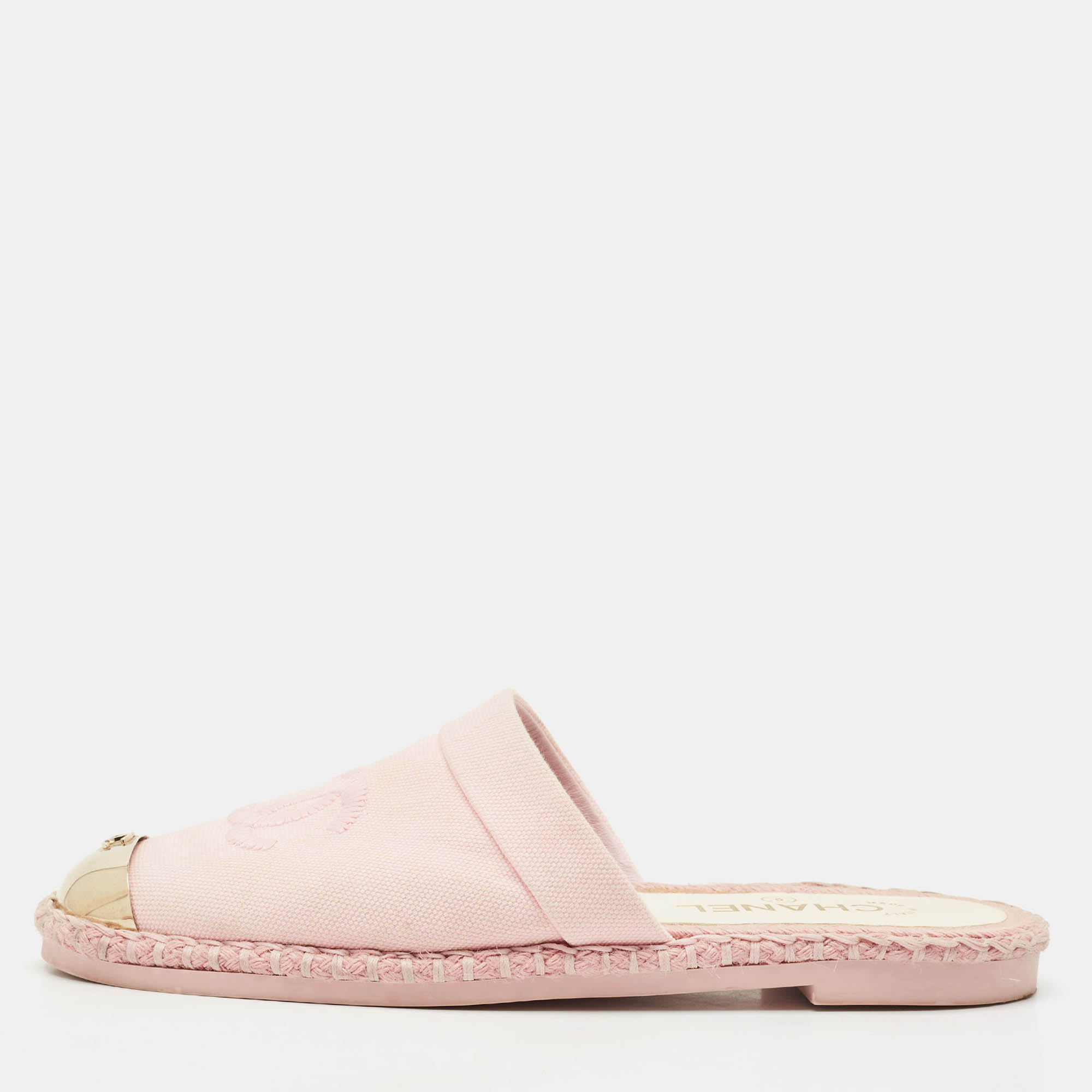 Chanel Pink Canvas CC Cap Toe Espadrille Mules Size 39