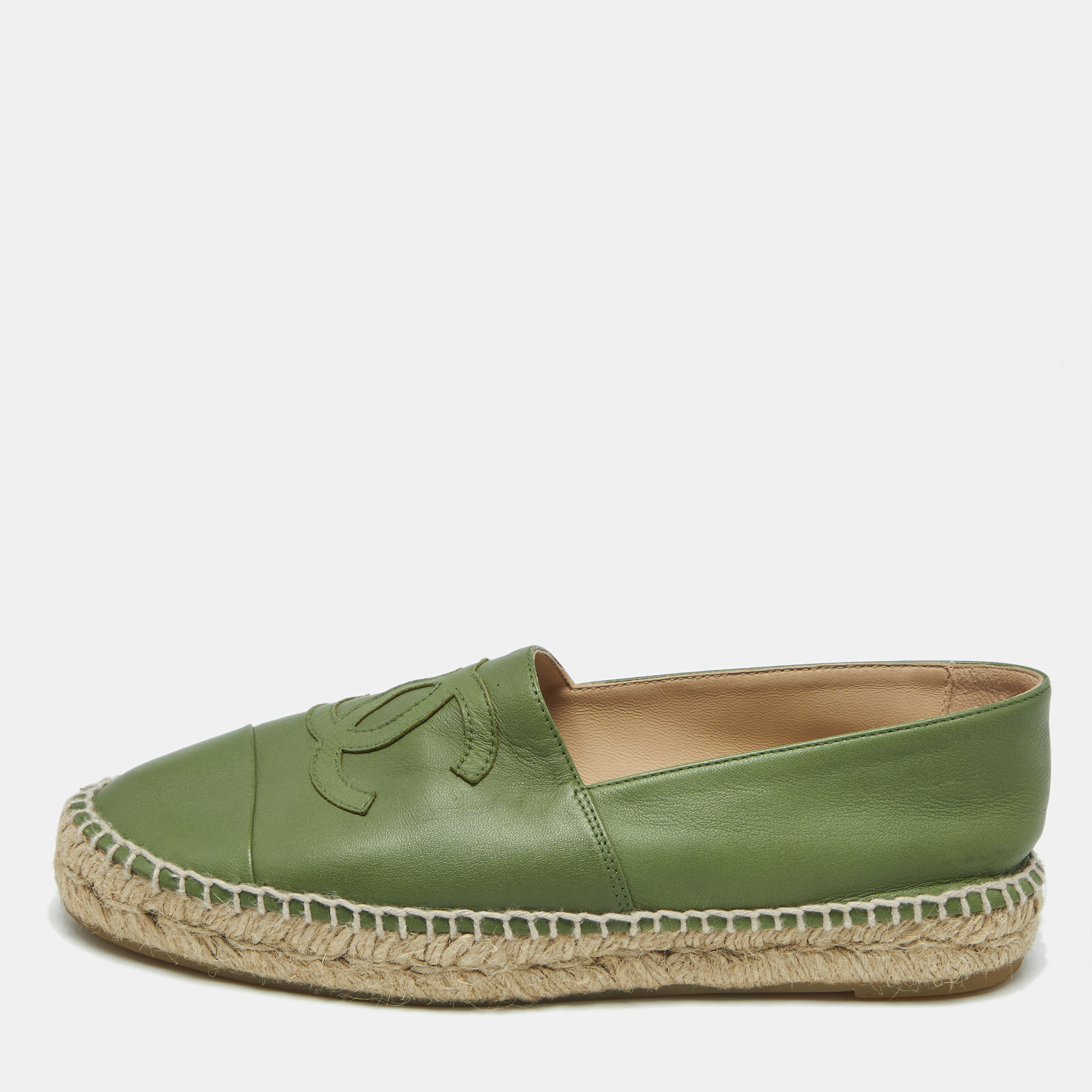 Pre-owned Chanel Green Leather Cc Cap Toe Flat Espadrilles Size 38