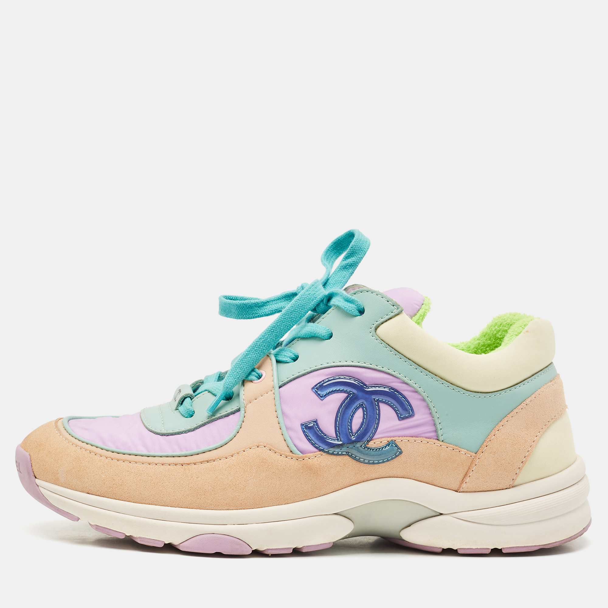 

Chanel Multicolor Nylon, Leather and Suede CC Low Top Sneakers Size
