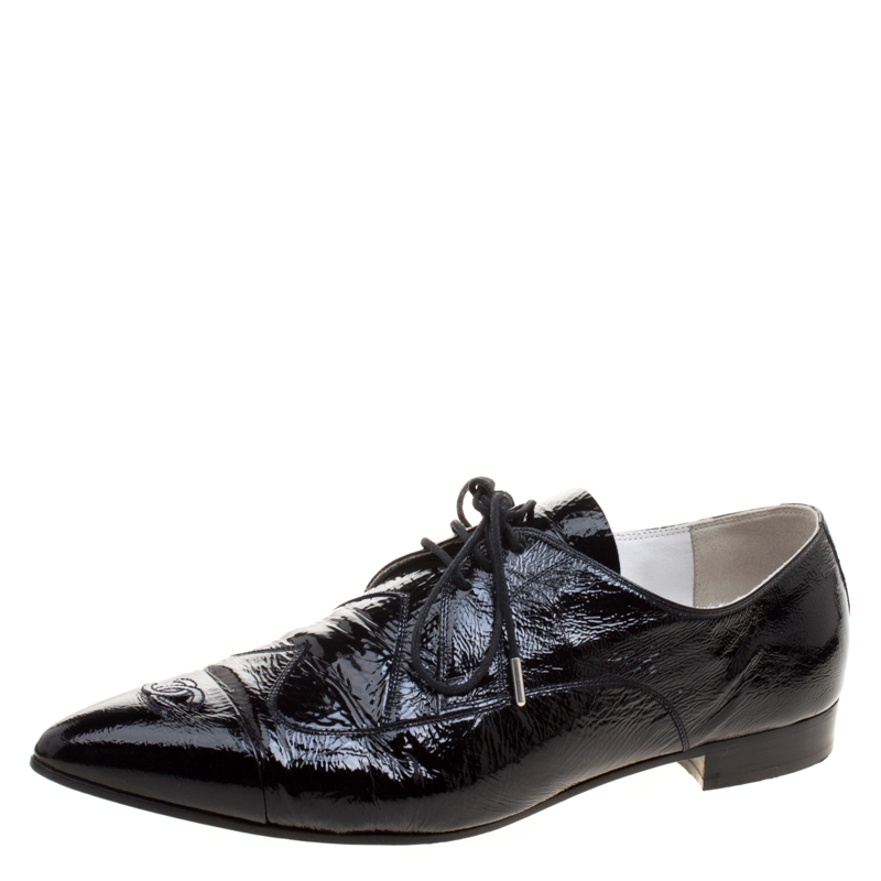 Chanel Black Patent Leather Pointed Toe CC Derby Size 40.5