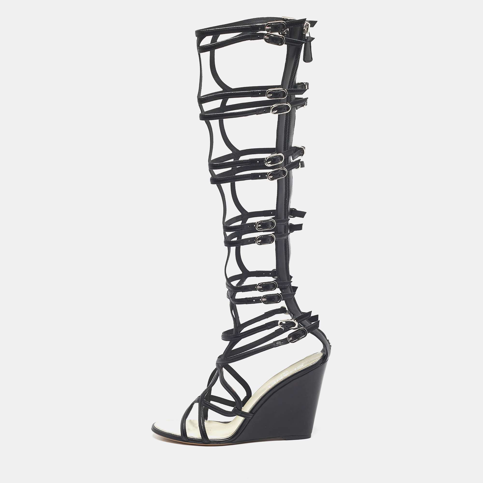 

Chanel Black Leather Interlocking CC Logo Gladiator Sandals Size