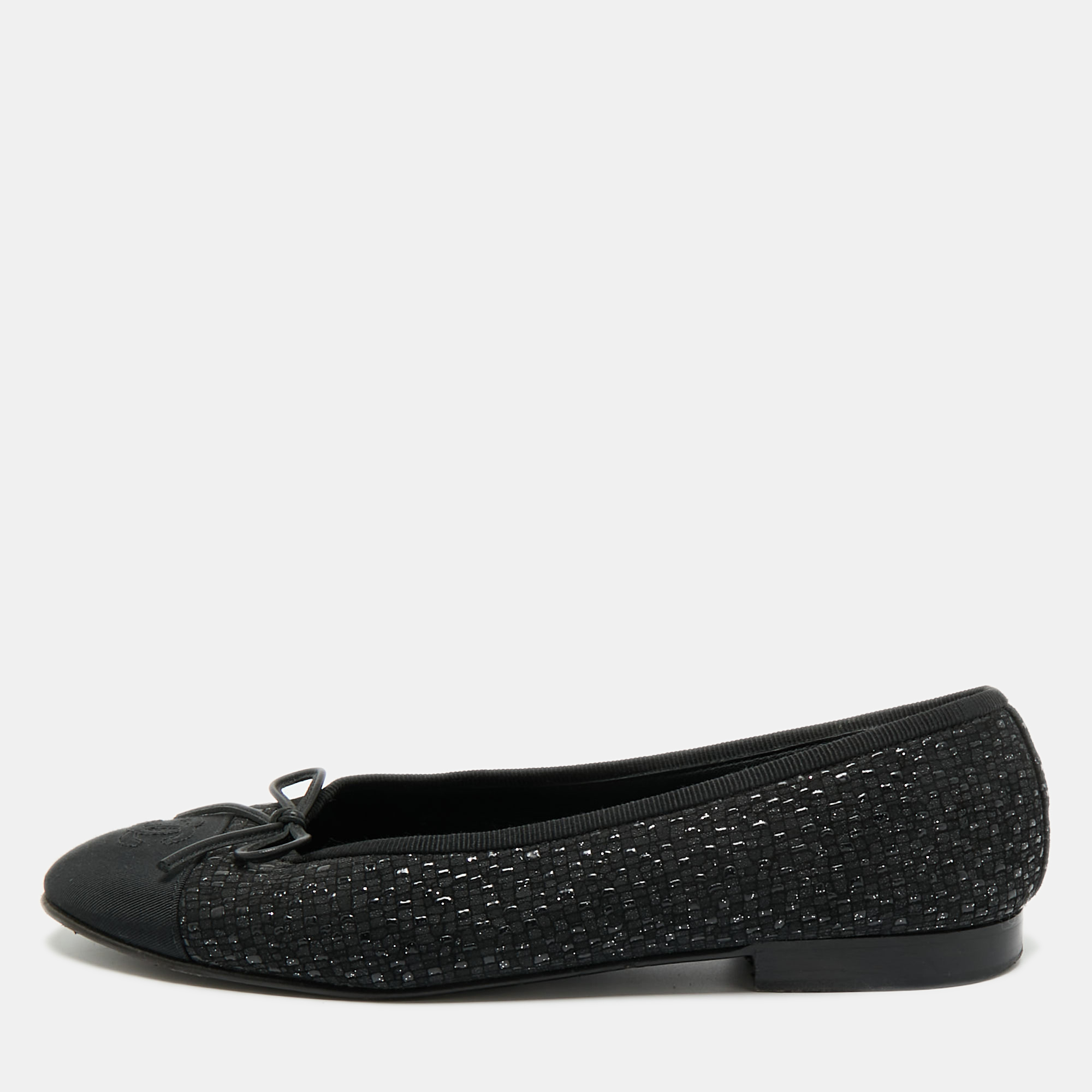 

Chanel Black Fabric CC Bow Cap Toe Ballet Flats Size