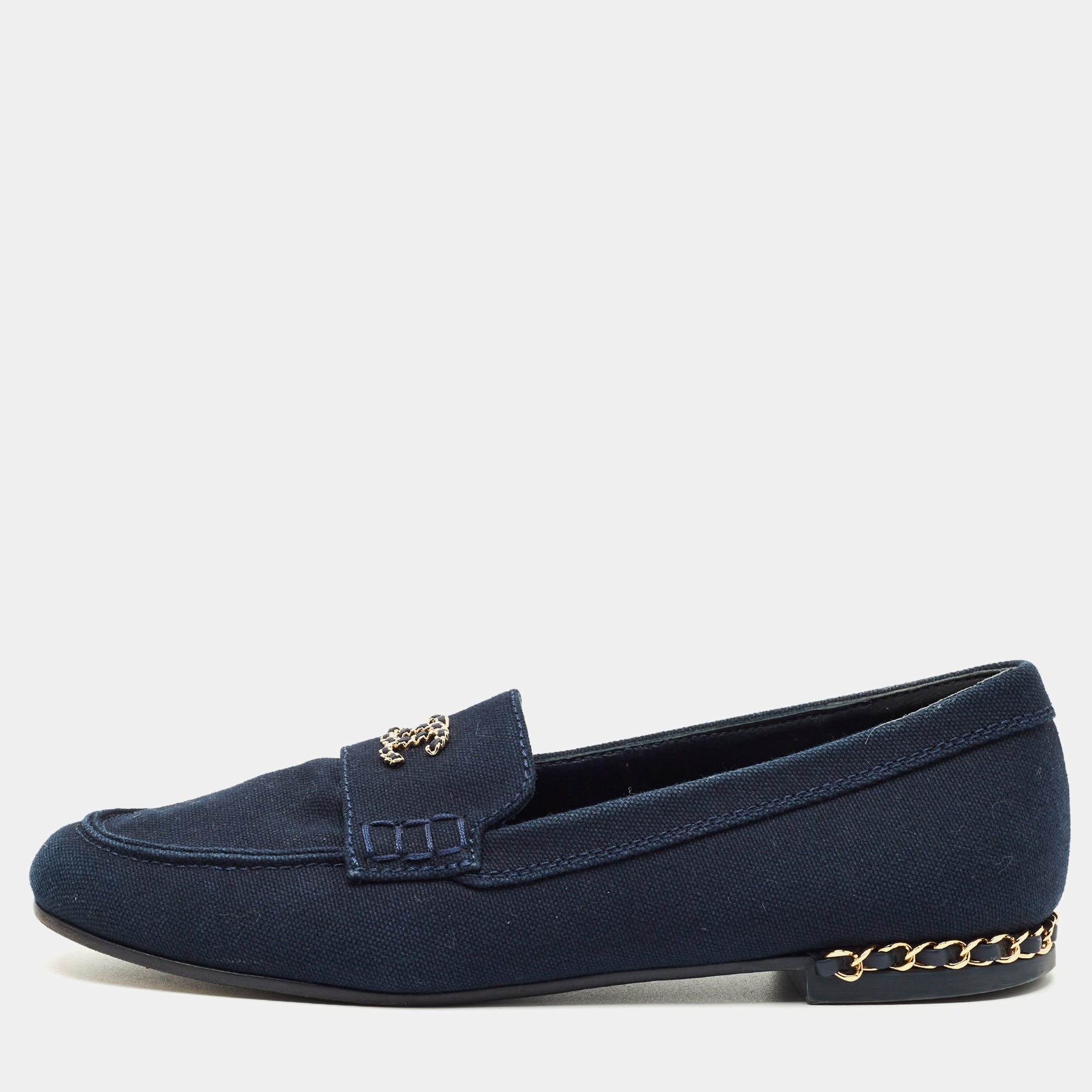 

Chanel Navy Blue Denim CC Chain CC Slip On Loafers Size