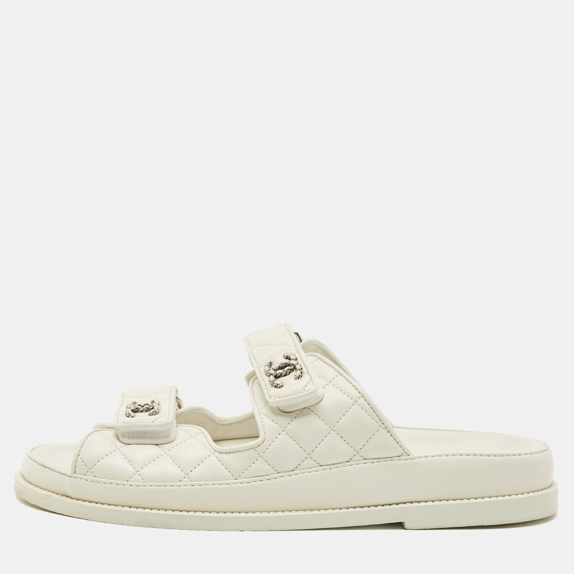 

Chanel White Leather Dad Flat Sandals Size