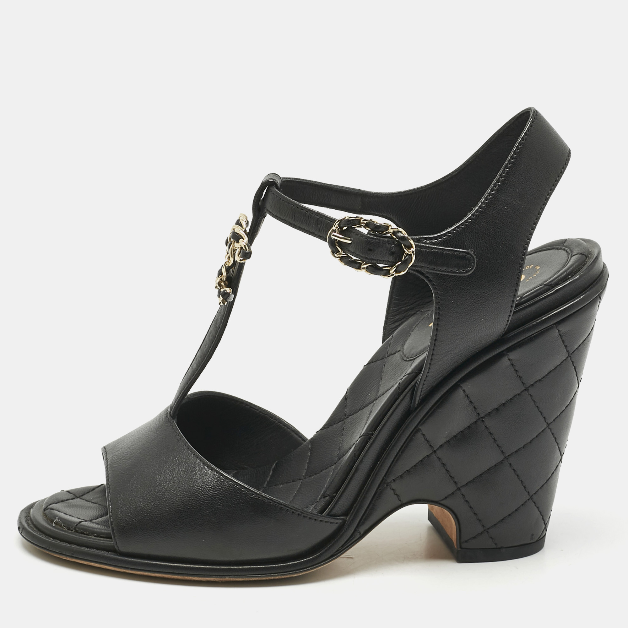 Pre-owned Chanel Black Quilted Leather Cc Chain Wedge Platform Sandals Size 38.5