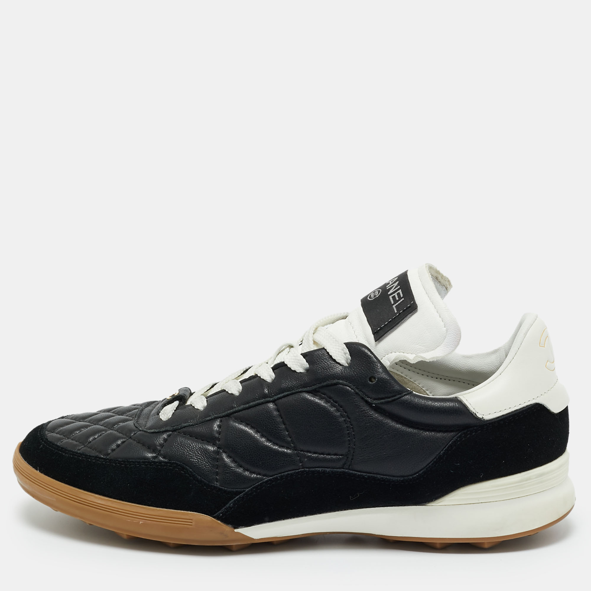 

Chanel White/Black Perforated Leather And Suede CC Low Top Sneakers Size