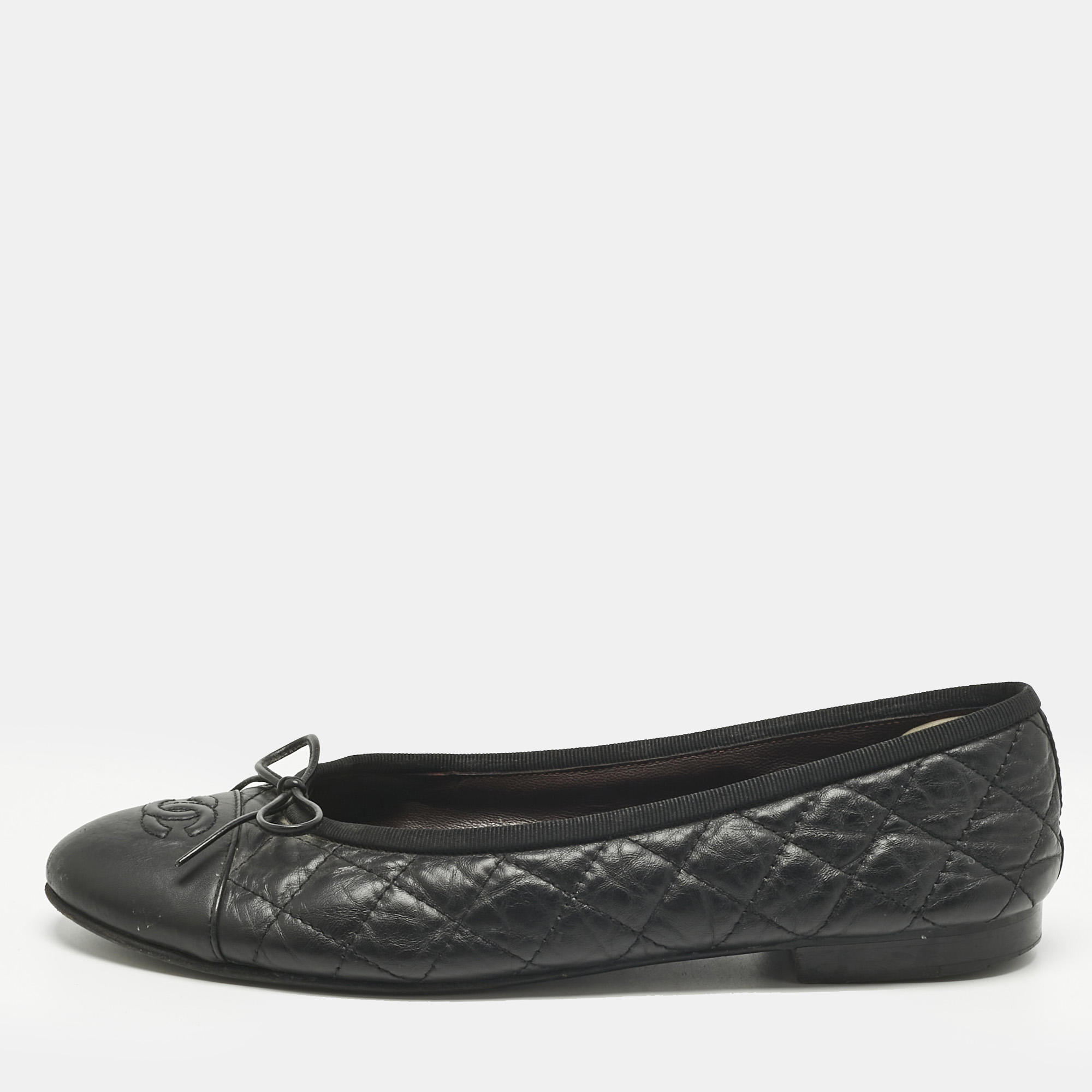 

Chanel Black Quilted Leather CC Cap-Toe Bow Ballet Flats Size