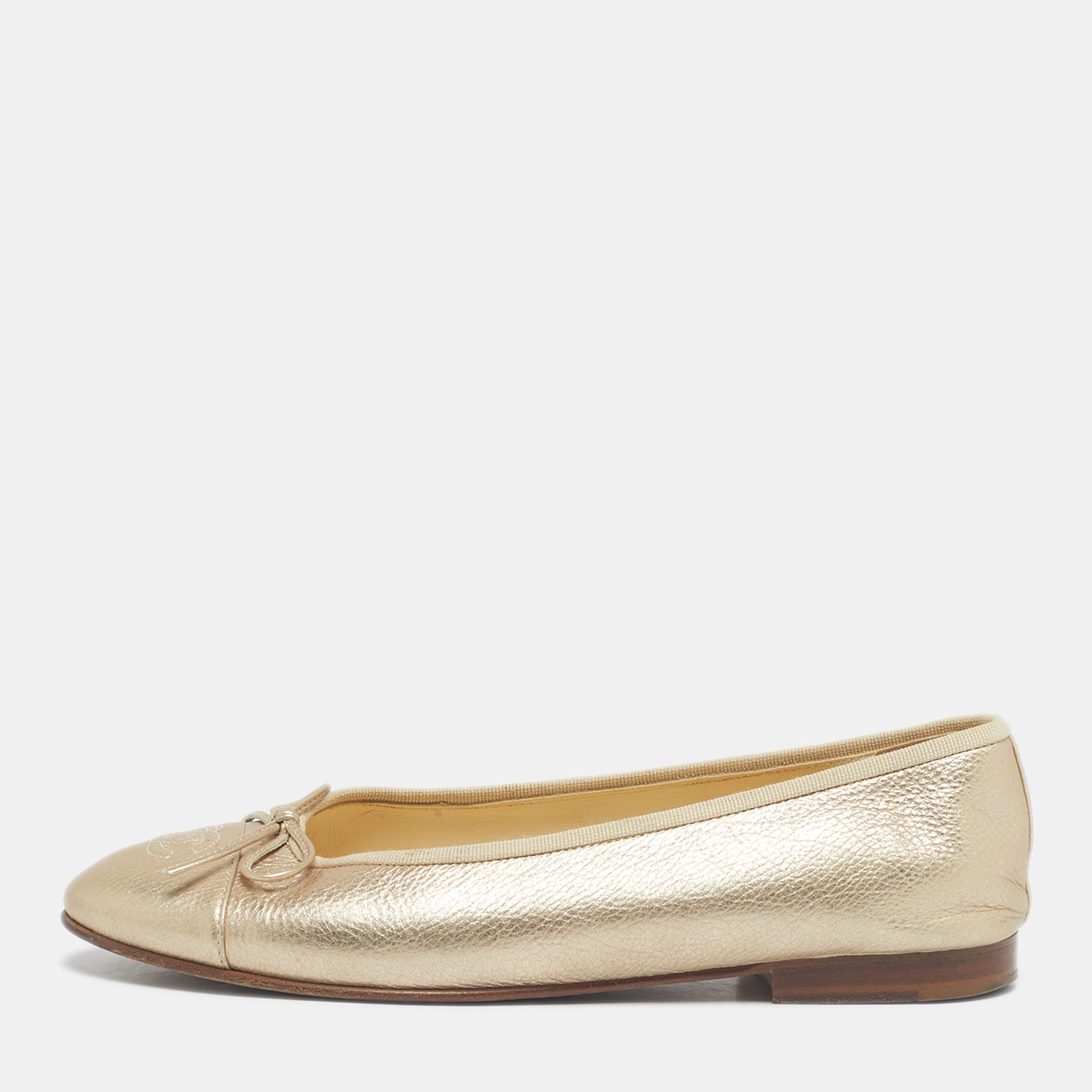 

Chanel Gold Leather CC Cap Toe Ballet Flats Size, Metallic