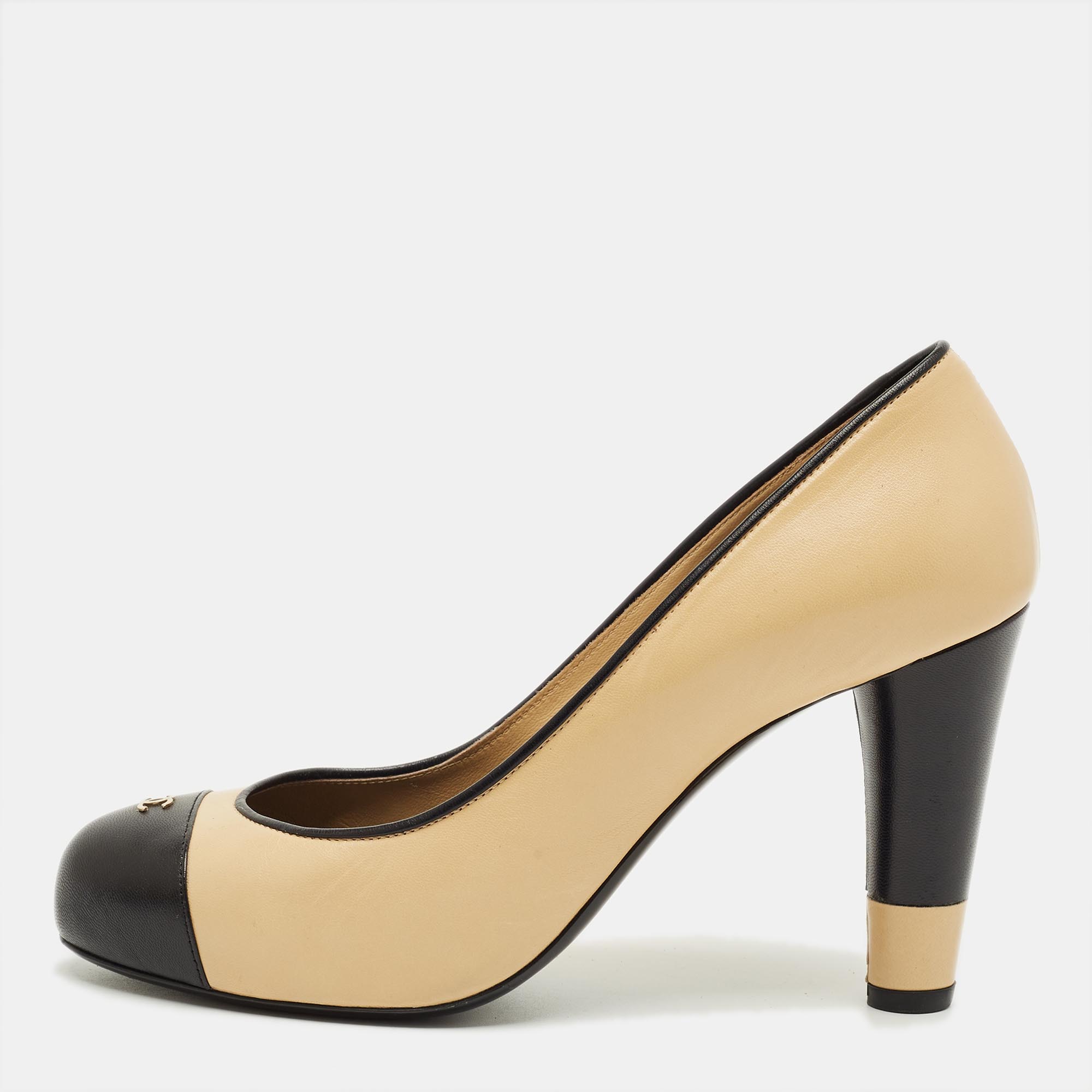 

Chanel Black/Beige Leather CC Cap Toe Platform Pumps Size