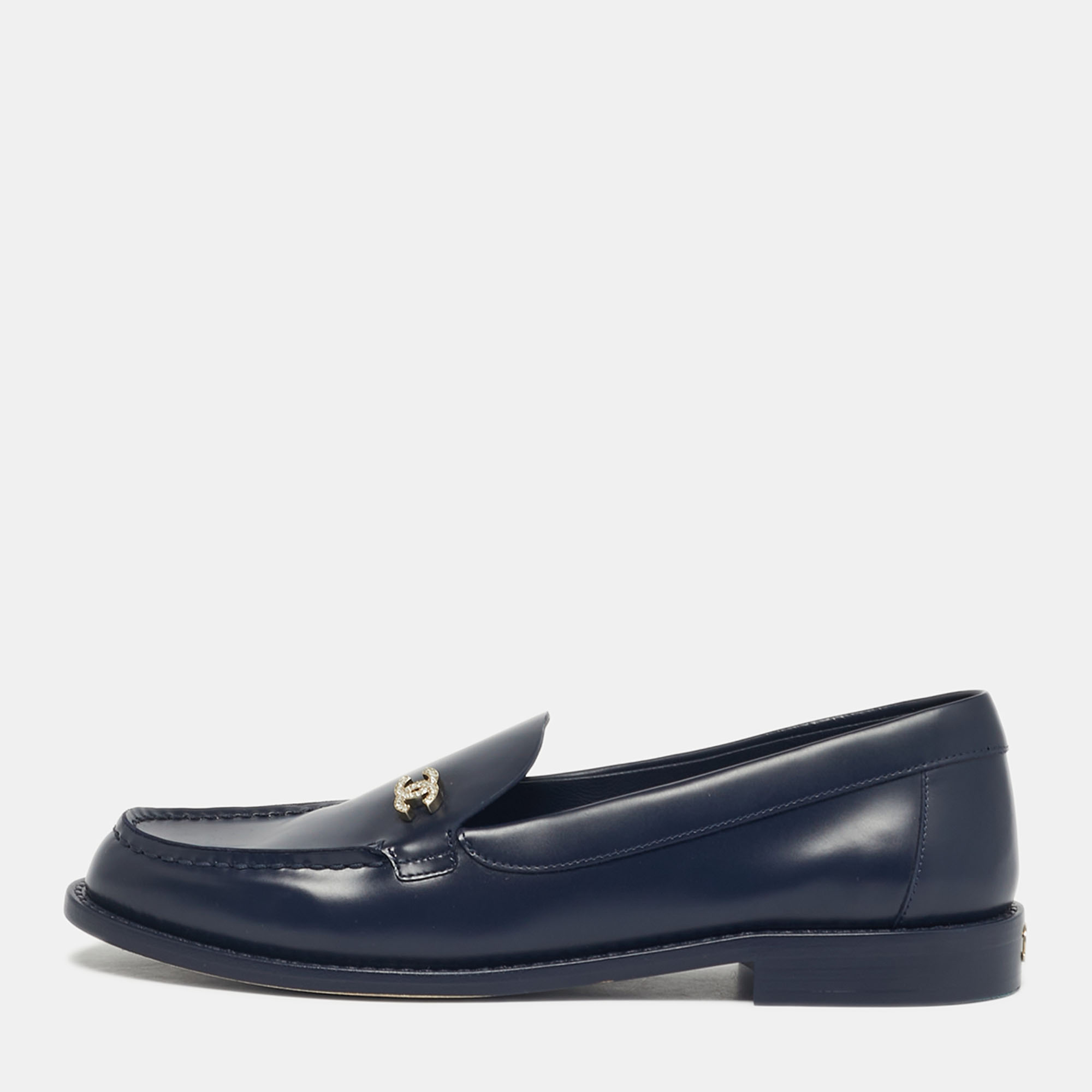 

Chanel Navy Blue Leather CC Logo Slip On Loafers Size