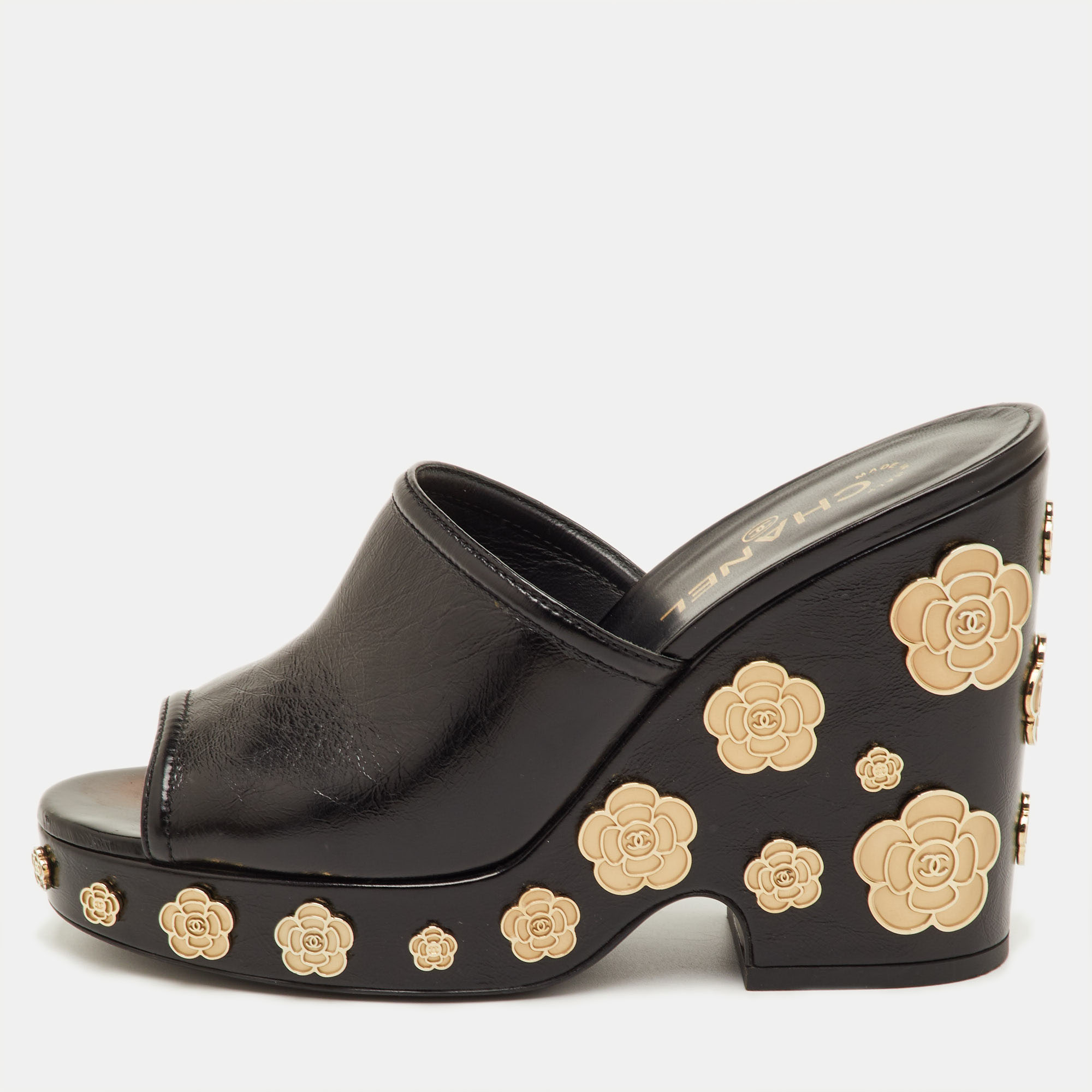 

Chanel Camelia Embellished Size  Black Leather Platform Wedge Sandals