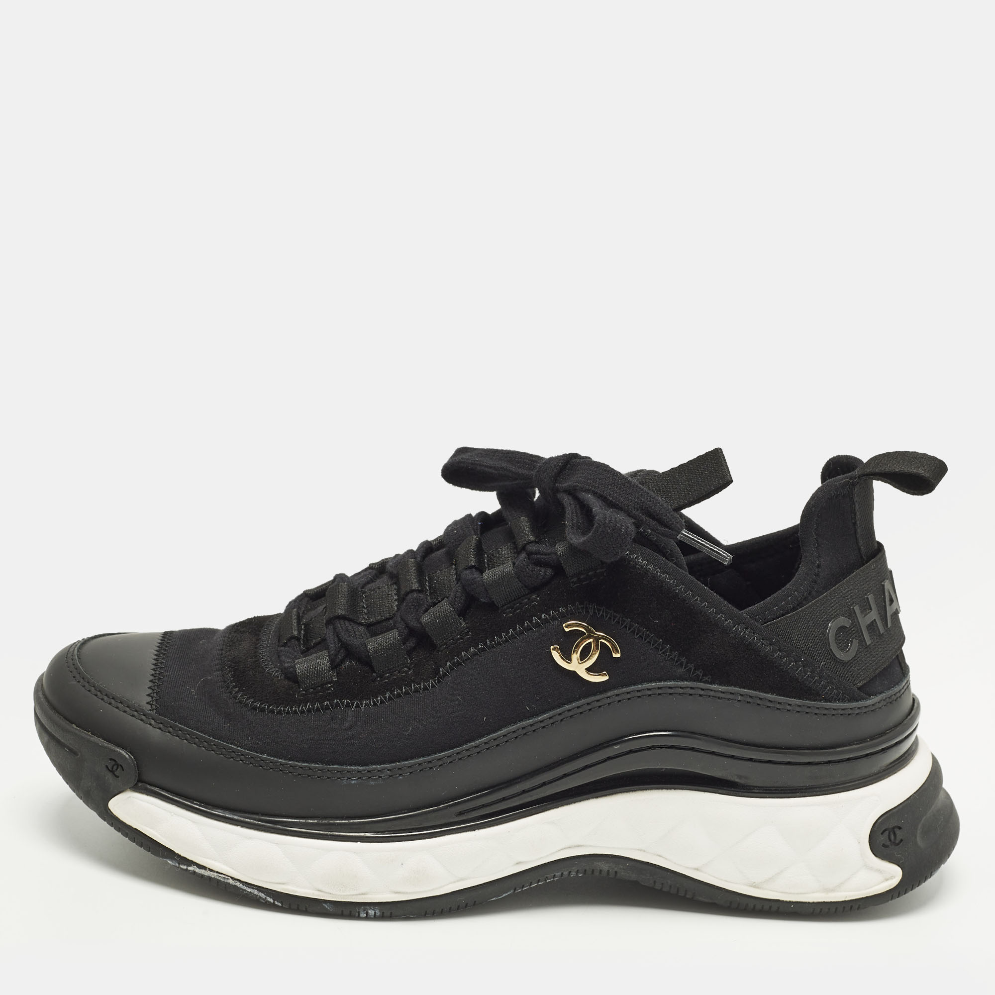 

Chanel CC Size  Black Fabric and Leather Lace Up Sneakers