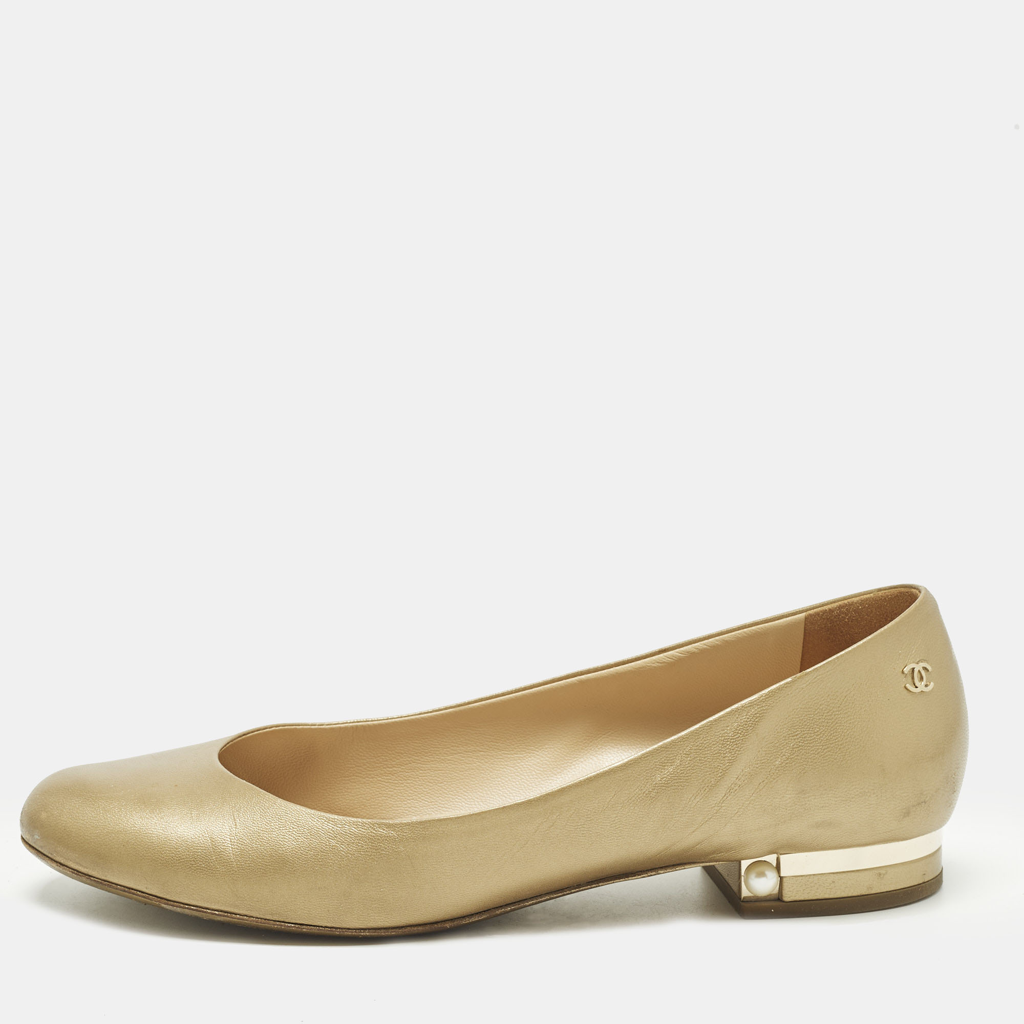 

Chanel CC Size  Gold Leather Ballet Flats
