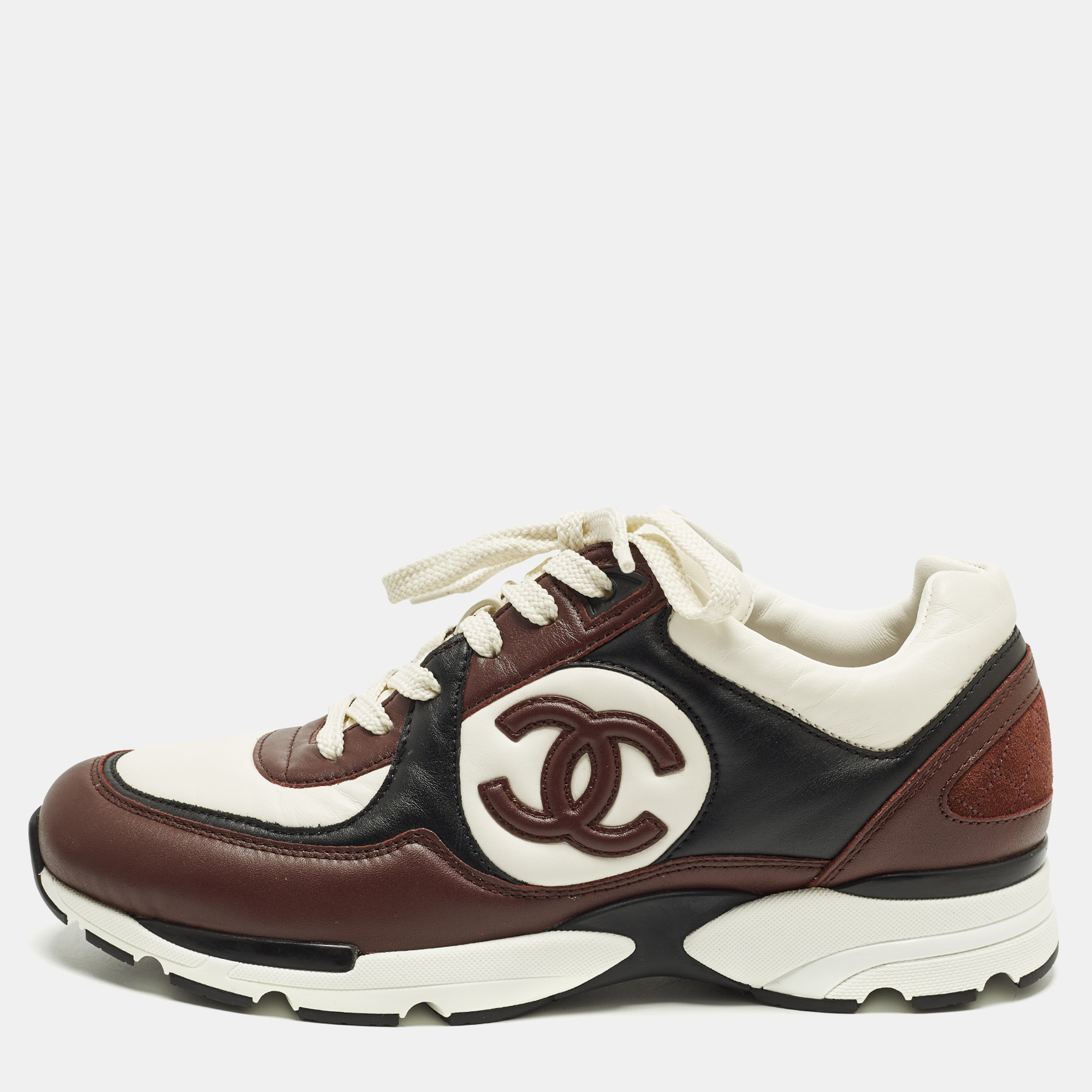 

Chanel CC Size  Multicolor Leather and Suede Lace Up Sneakers