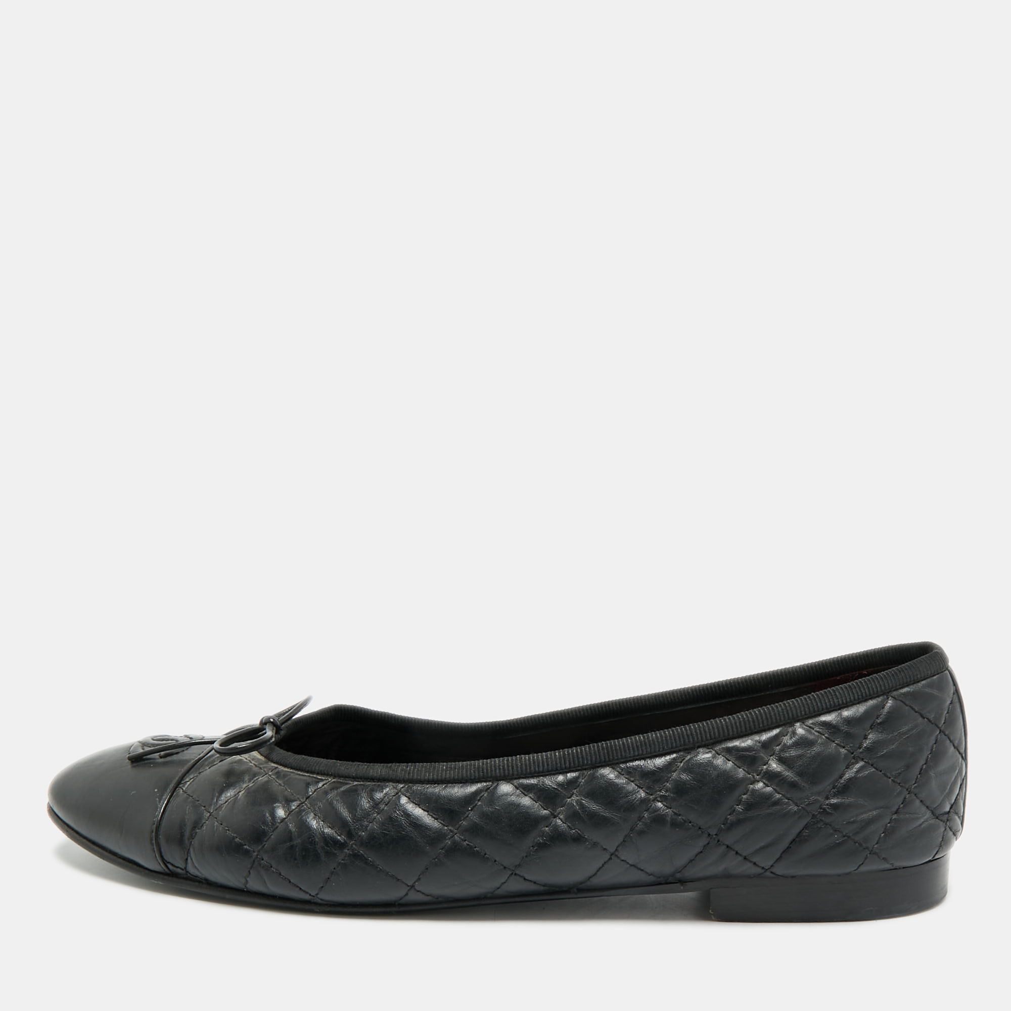 

Chanel CC Size  Black Quilted Leather Bow Cap Toe Ballet Flats