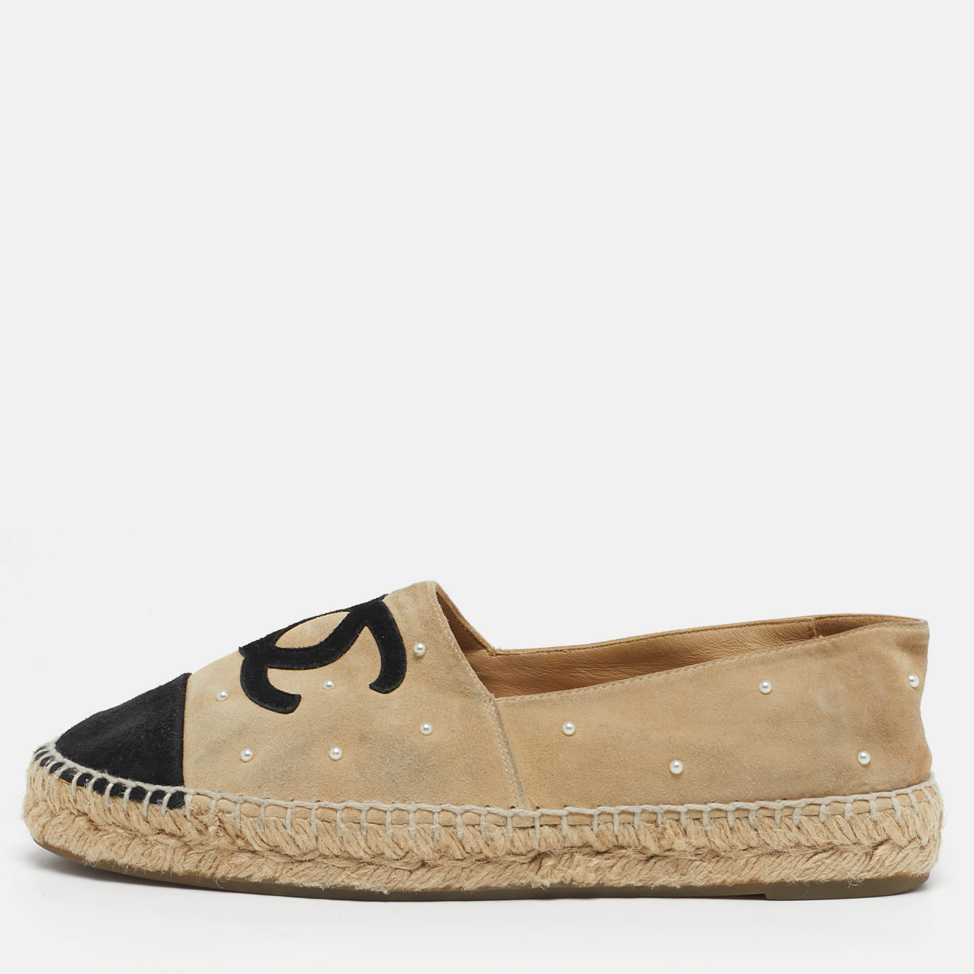 

Chanel CC Size  Beige Suede Pearl Espadrille Flats