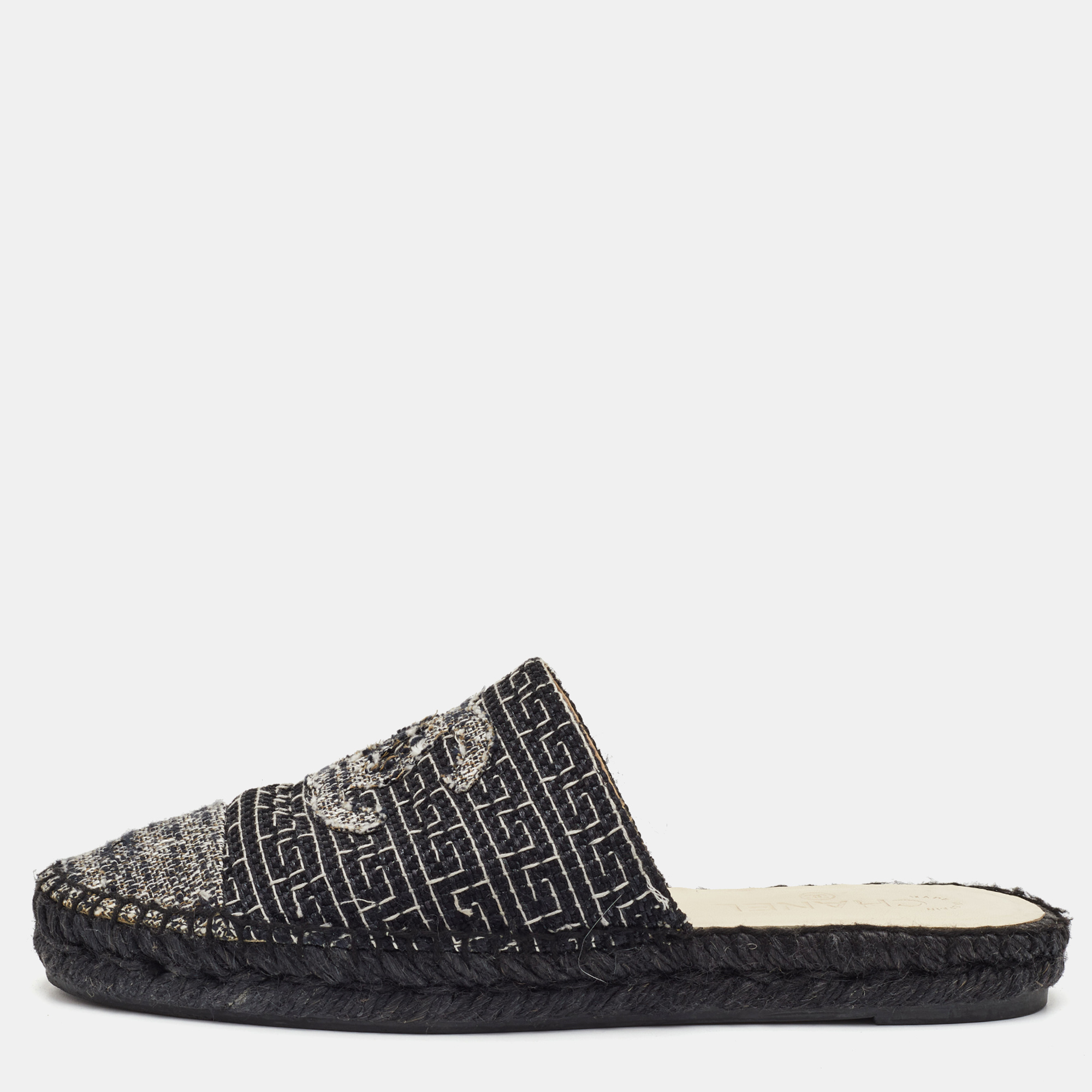 

Chanel CC Size  Black/White Tweed Espadrille Flat Mules