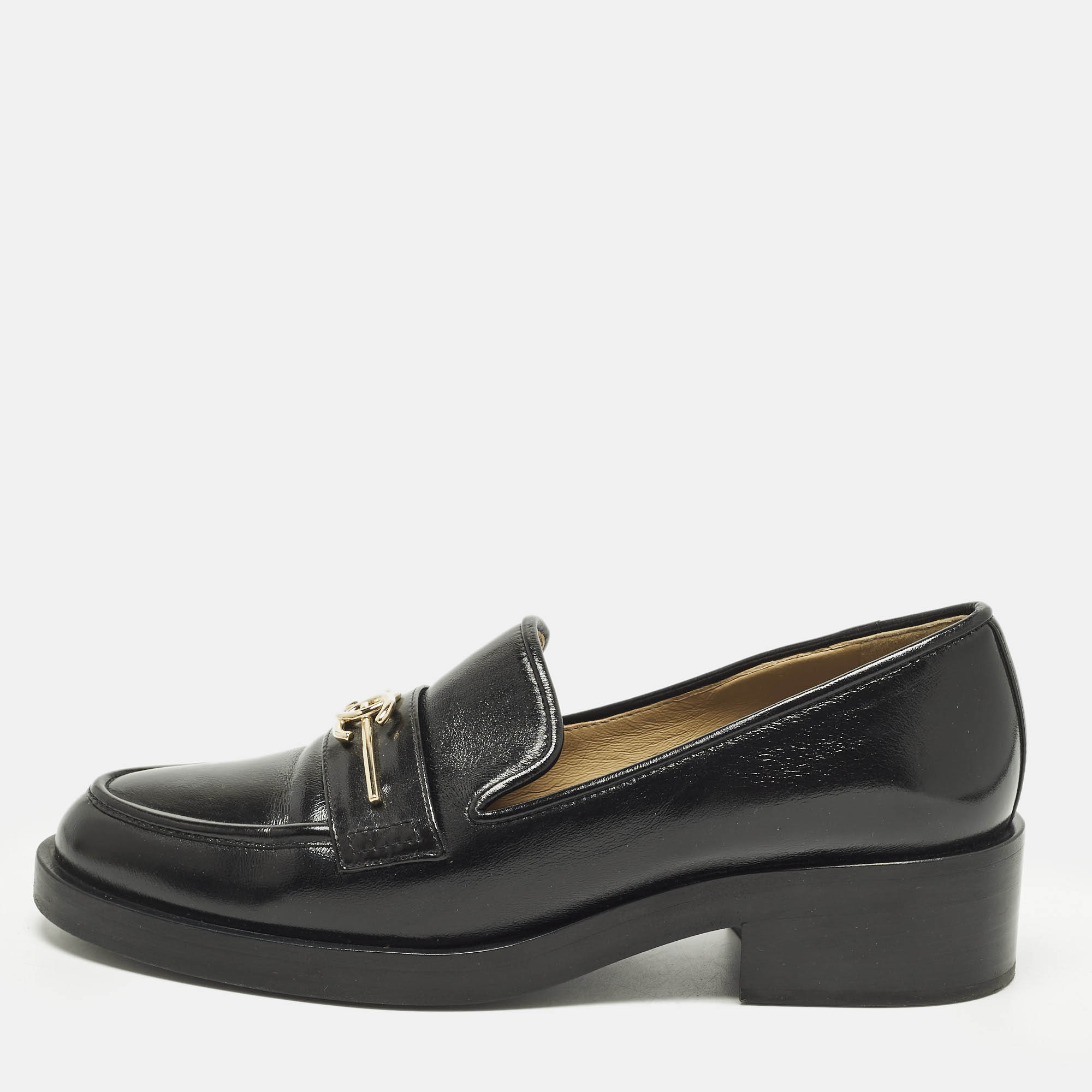 

Chanel CC Size  Black Leather Loafers