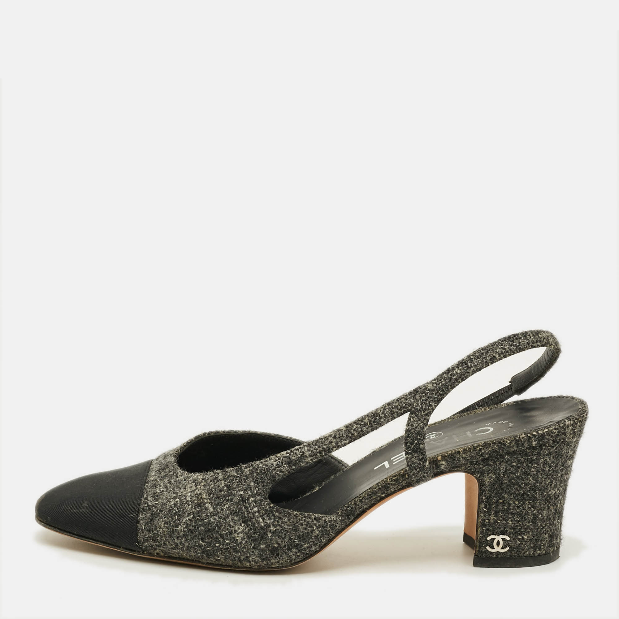 

Chanel CC Size  Grey/Black Canvas and Tweed Slingback Pumps