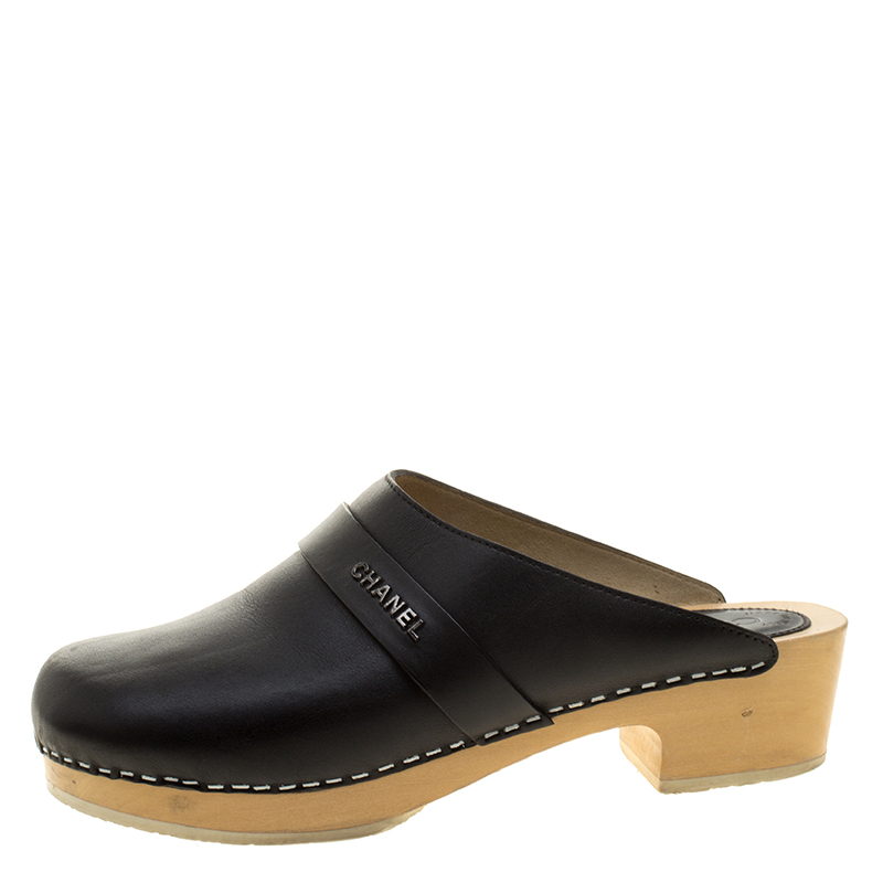 chanel wooden clogs