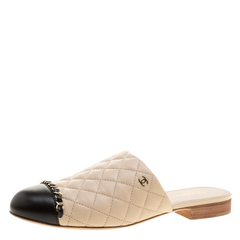Chanel Beige/Black Quilted Leather Mules Size 39