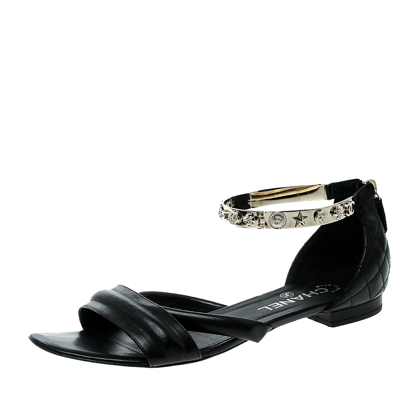 Pre Owned Chanel Black Quilted Leather Charm Embellished Sandals Size 39.5