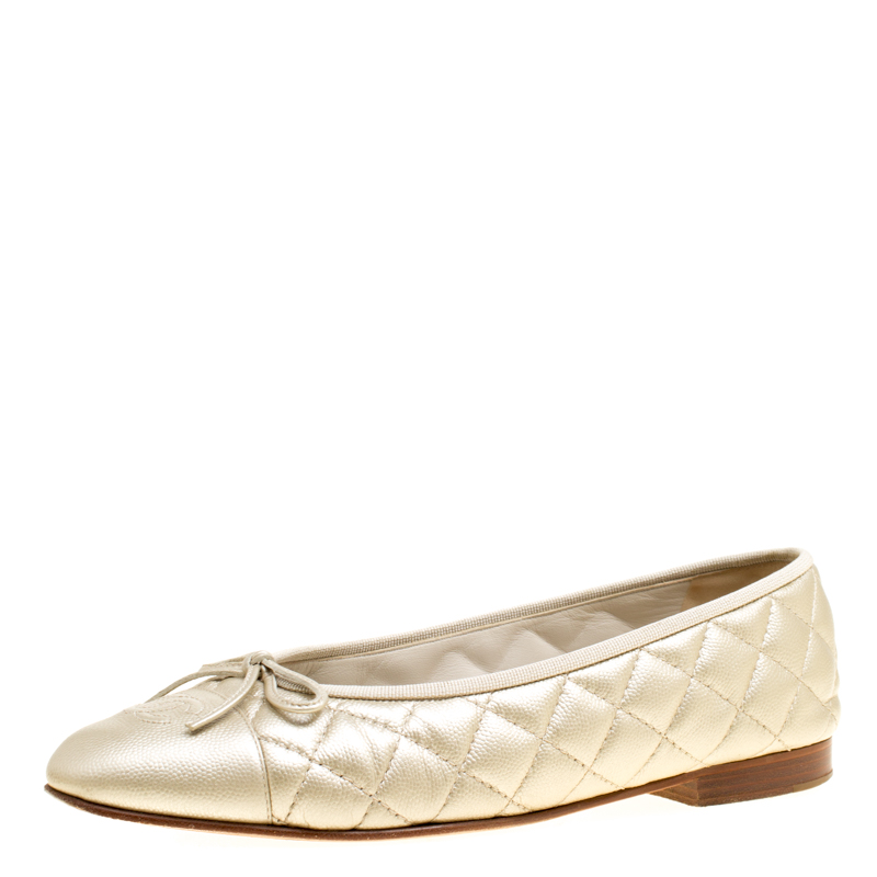 Pre Owned Chanel Beige Quilted Leather CC Bow Ballet Flats Size 39.5